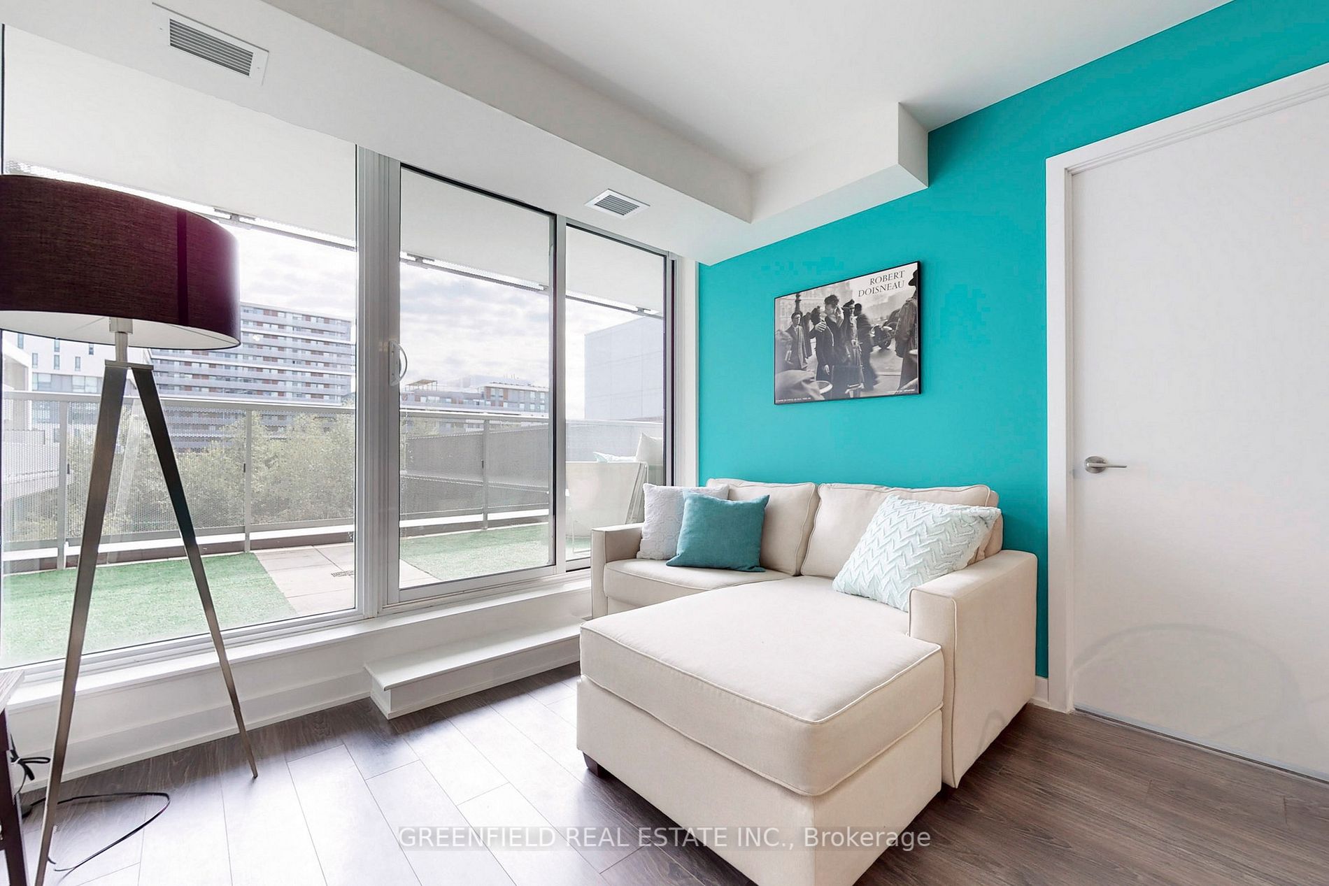 160 Flemington Rd, #326