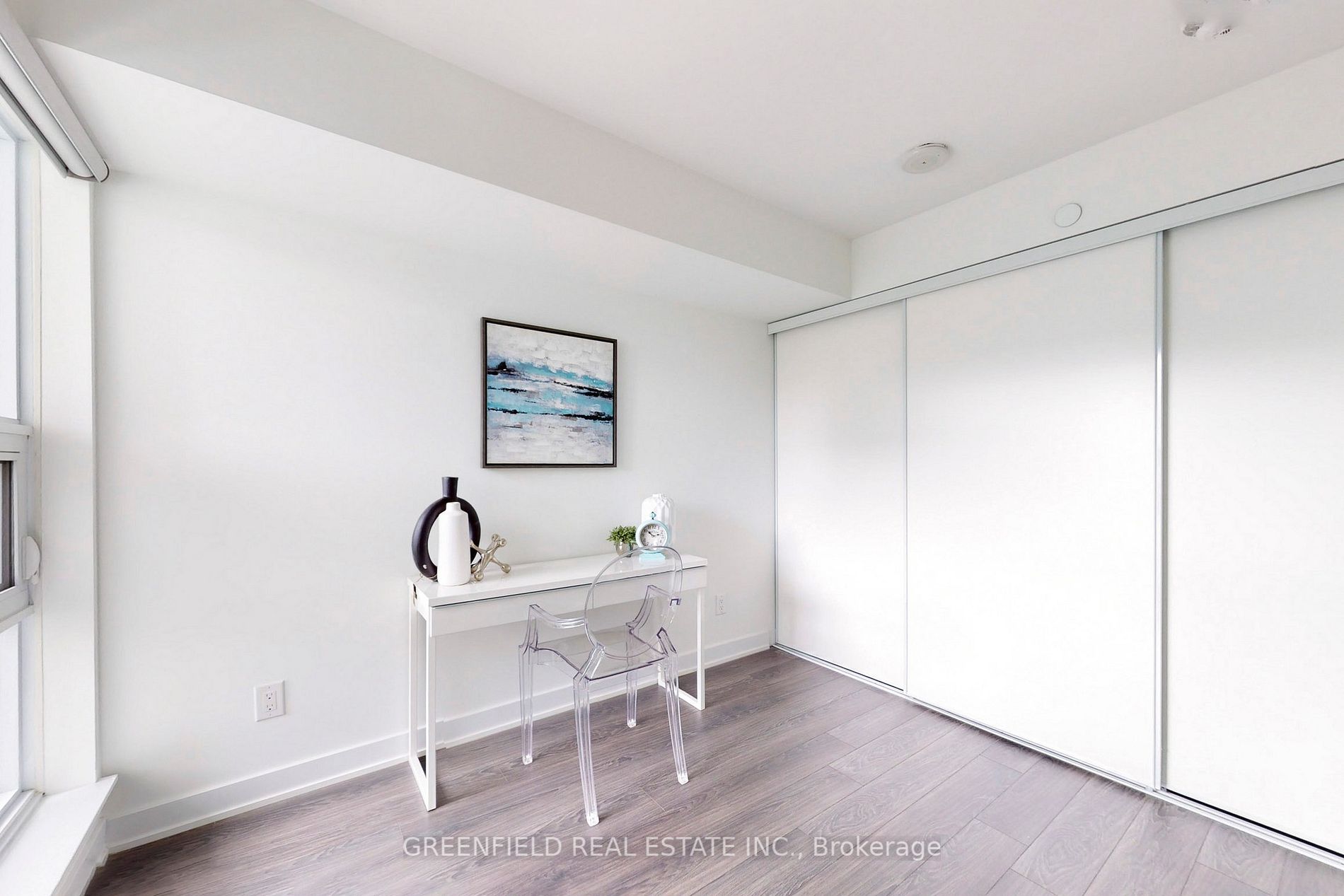 160 Flemington Rd, #326