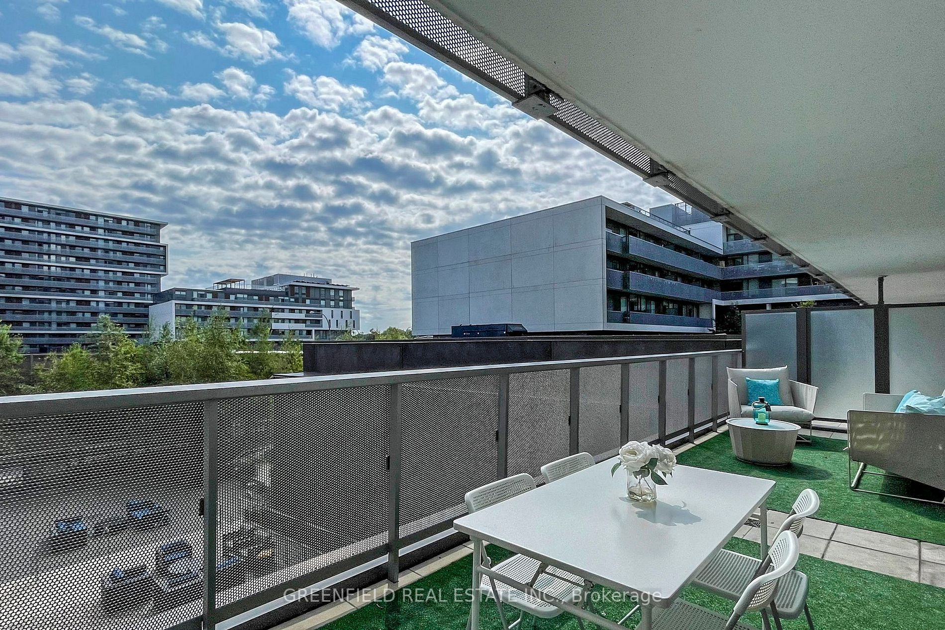 160 Flemington Rd, #326