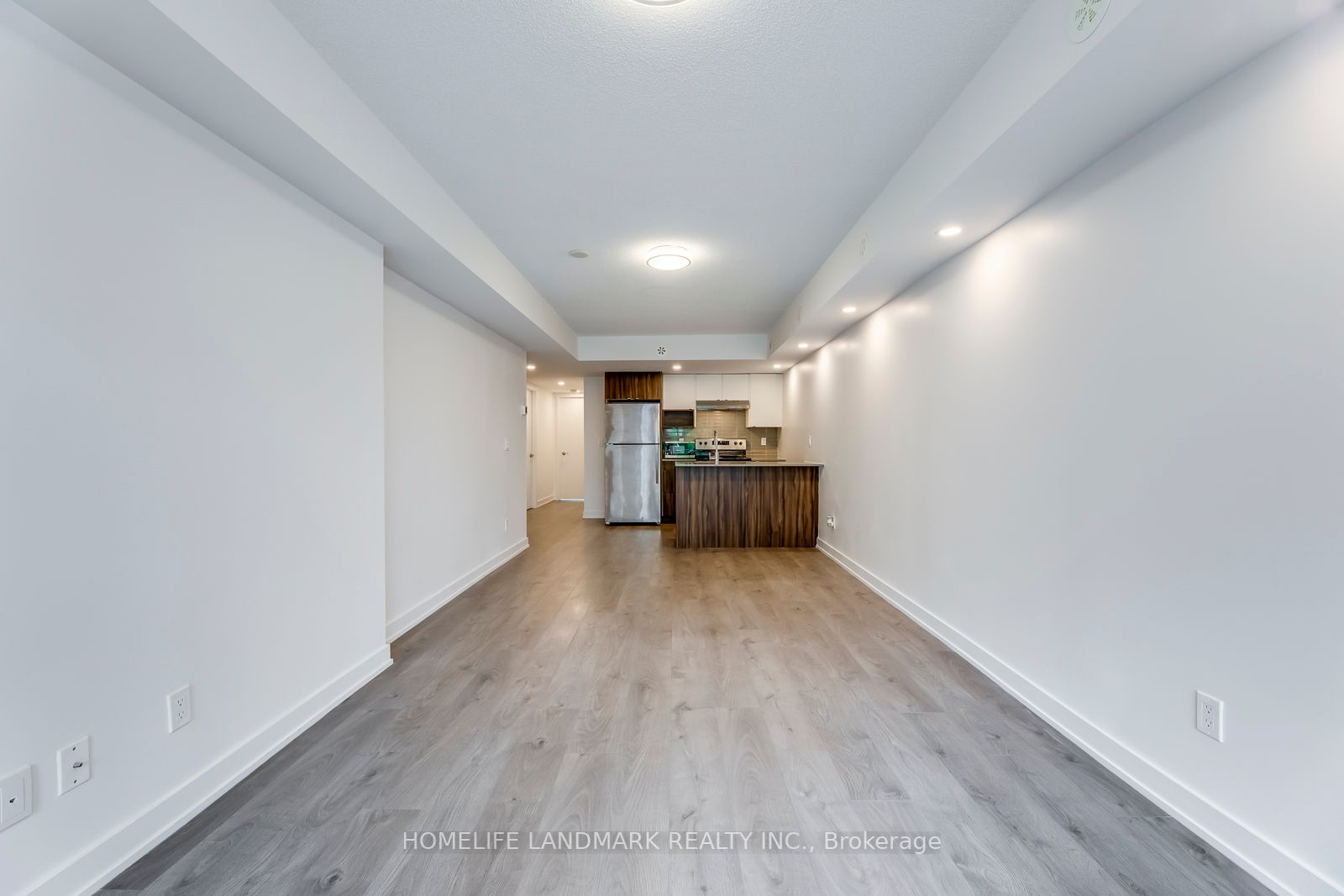 1133 Cooke Boulevard, #808