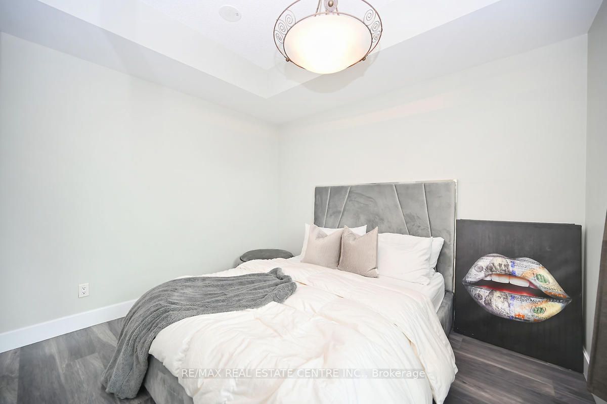 3525 Kariya Dr, #712