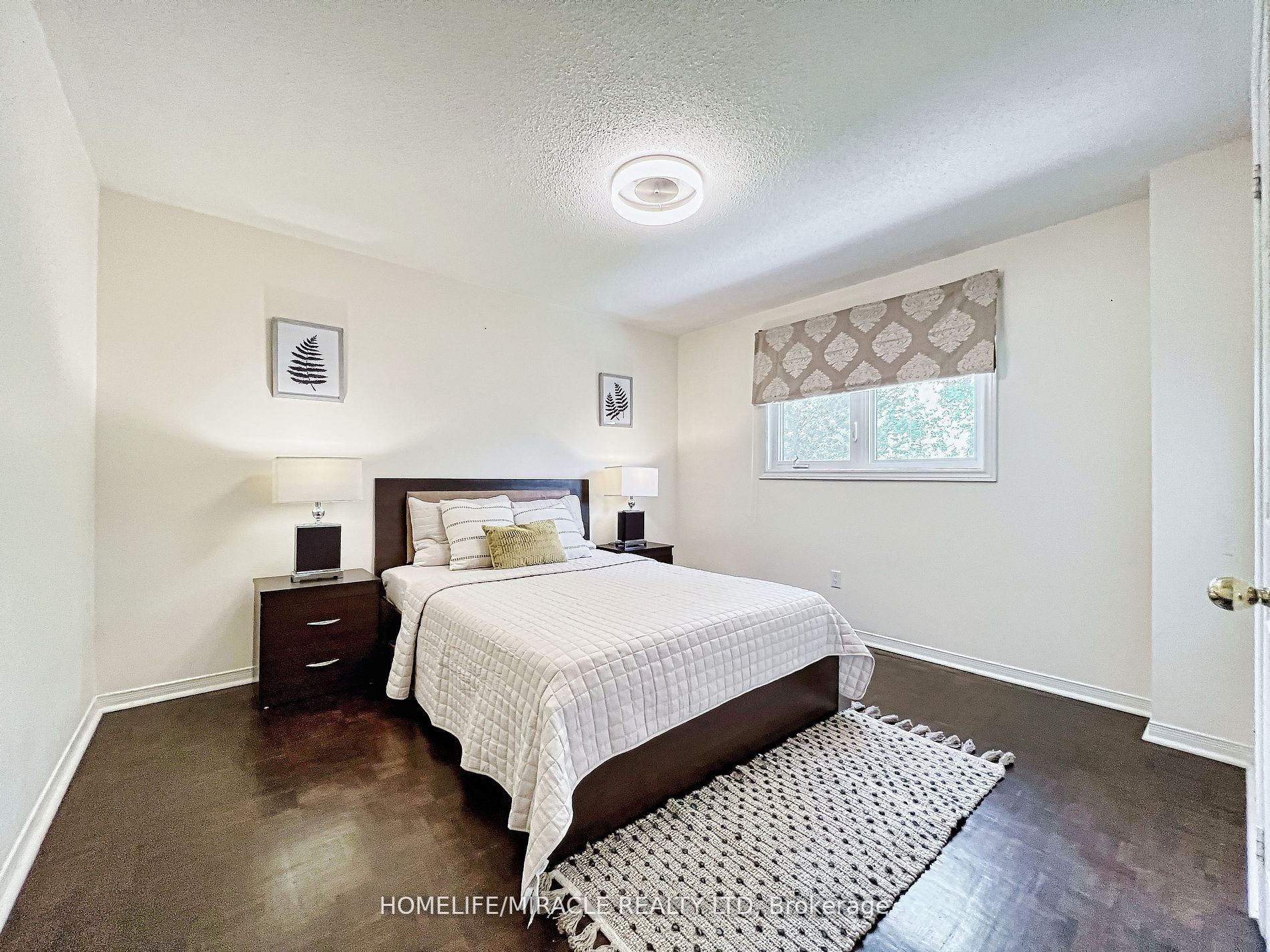 4478 Grassland Crescent