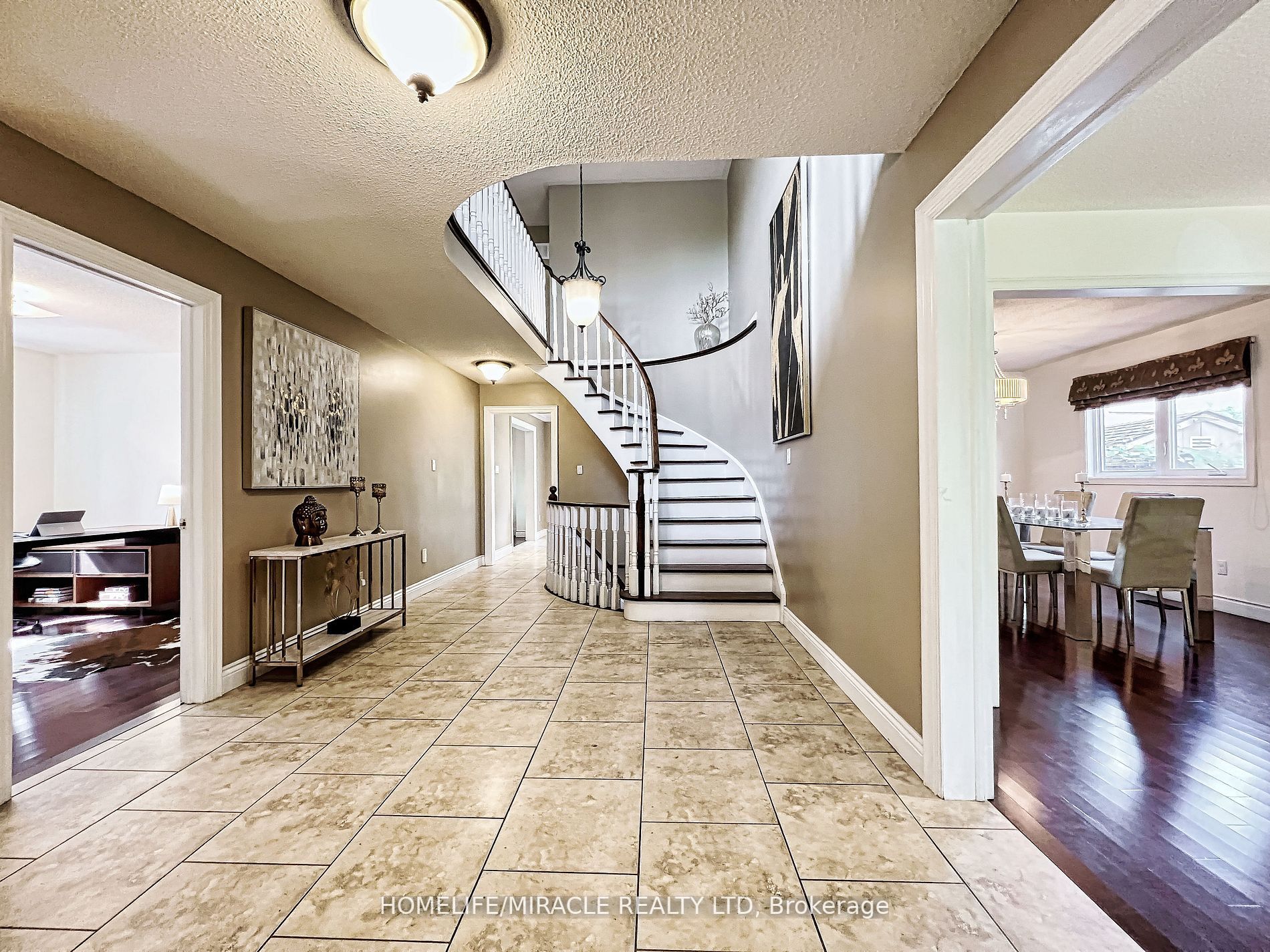 4478 Grassland Crescent