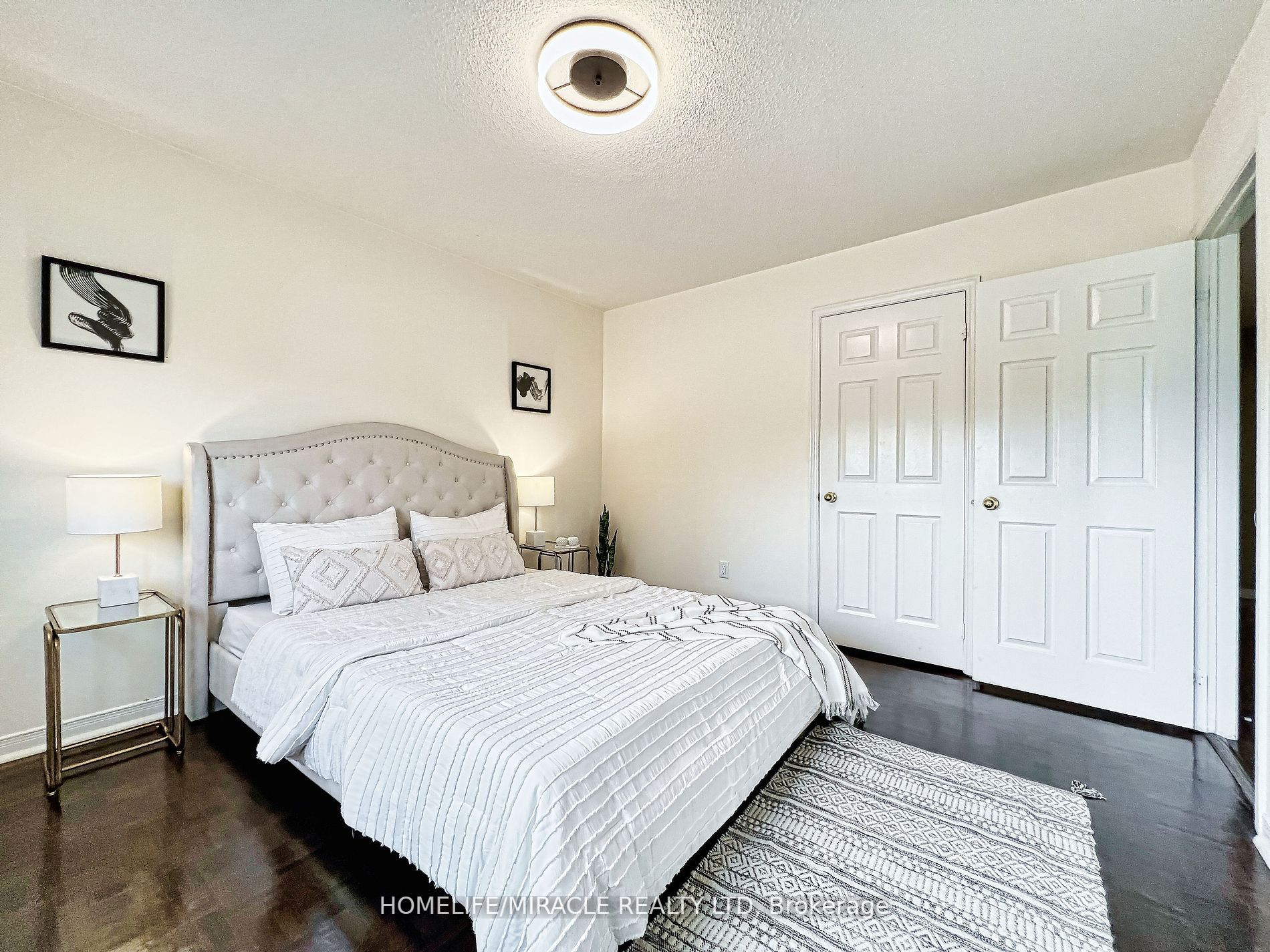 4478 Grassland Crescent