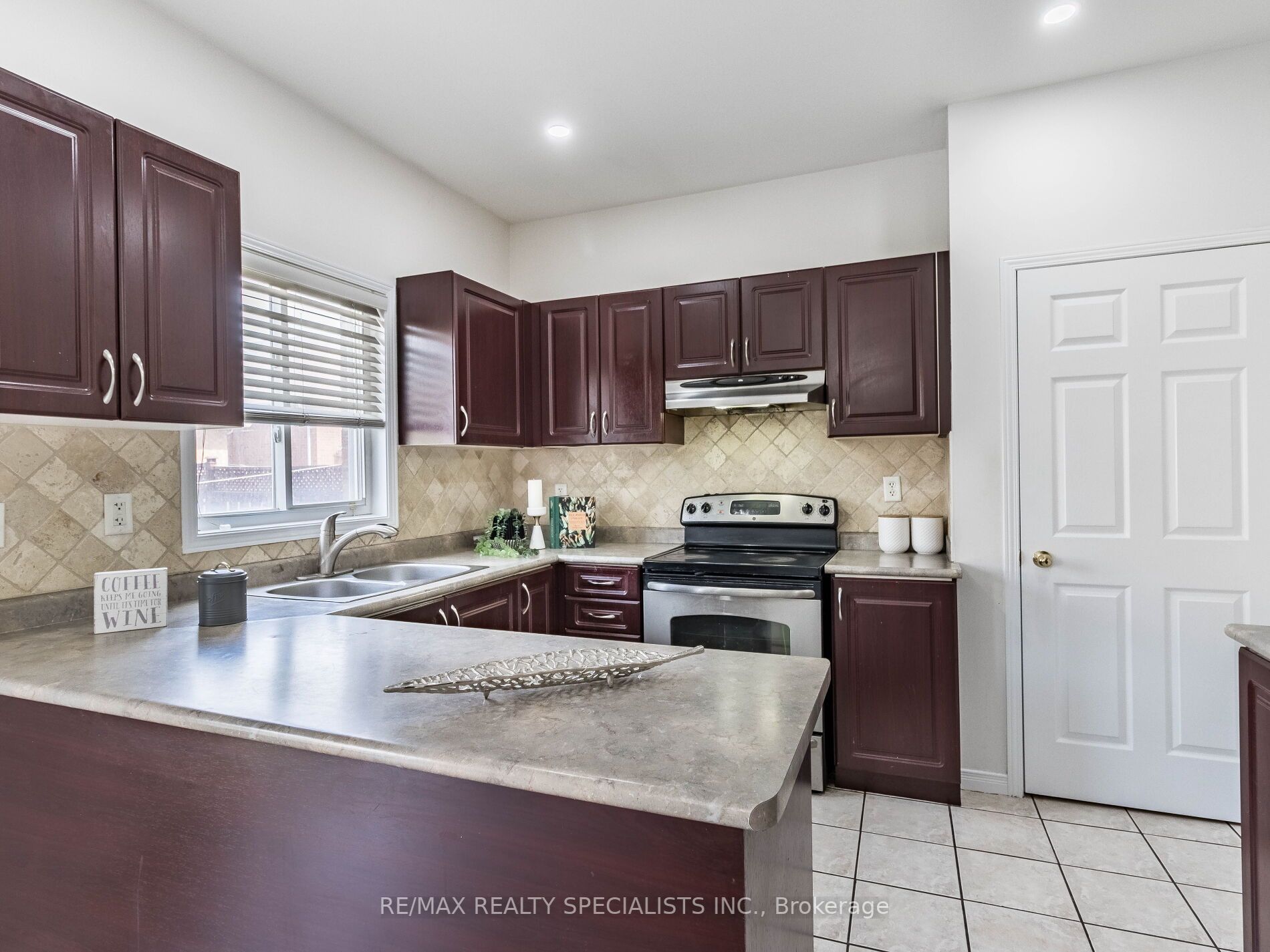 21 Ryegrass Cres