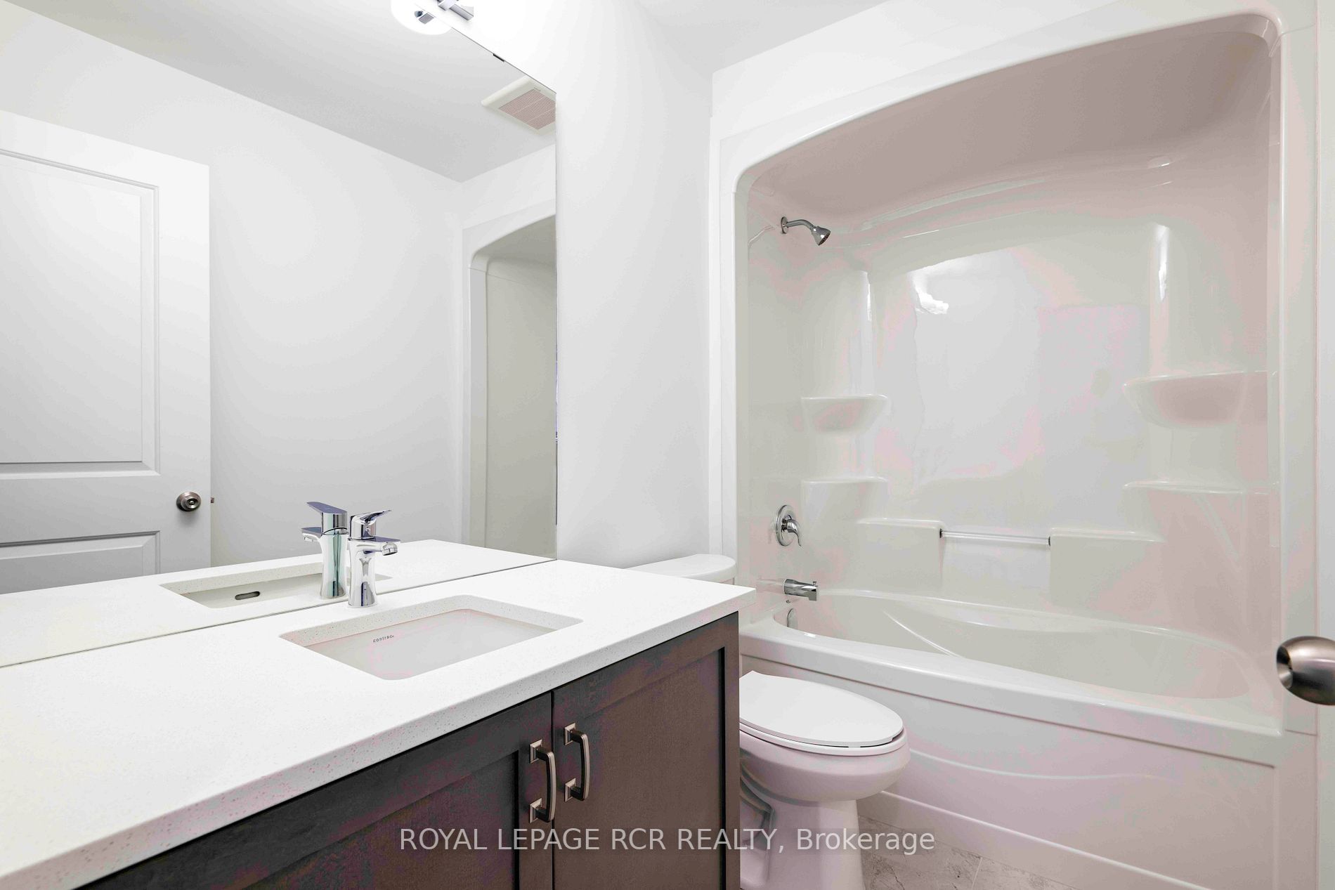 690 Broadway, #28