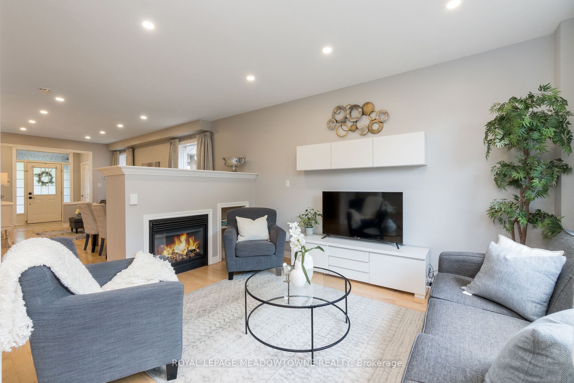 1256 Roper Drive