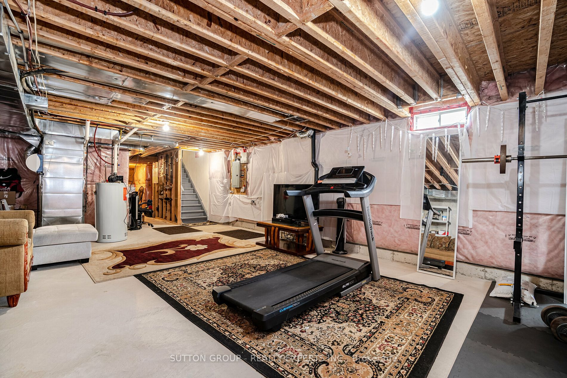 211 Thorndale Rd