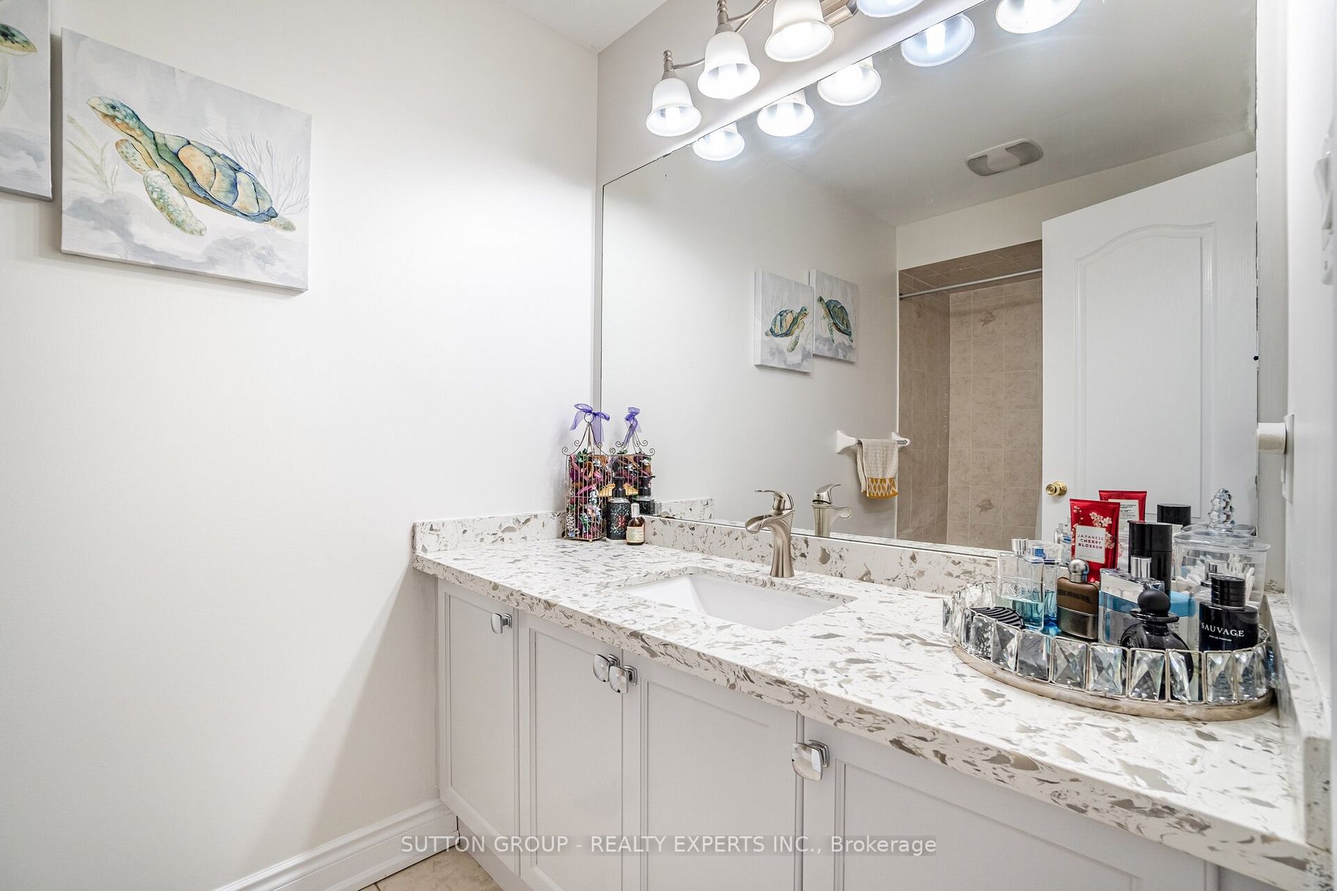 211 Thorndale Rd