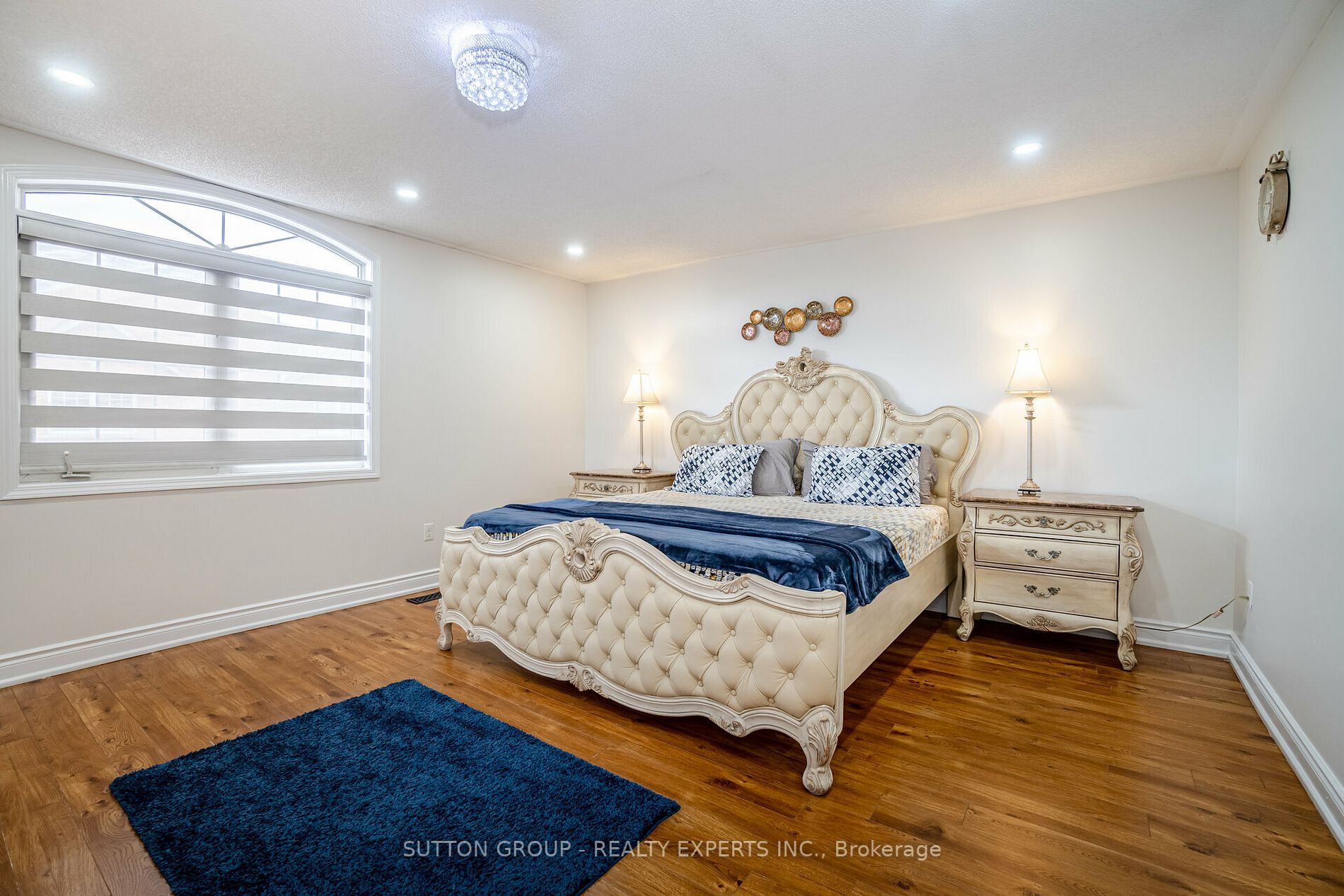 211 Thorndale Rd
