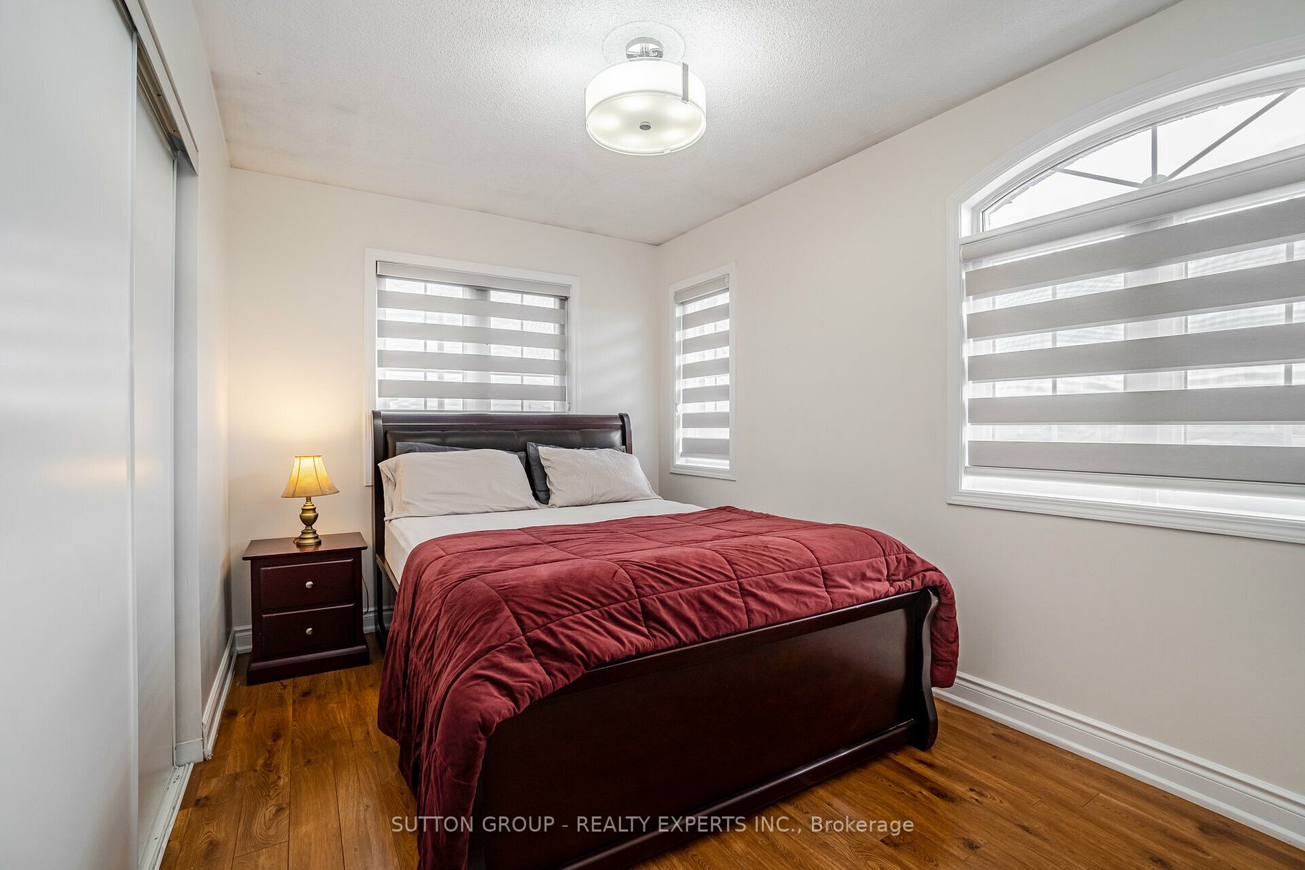 211 Thorndale Rd