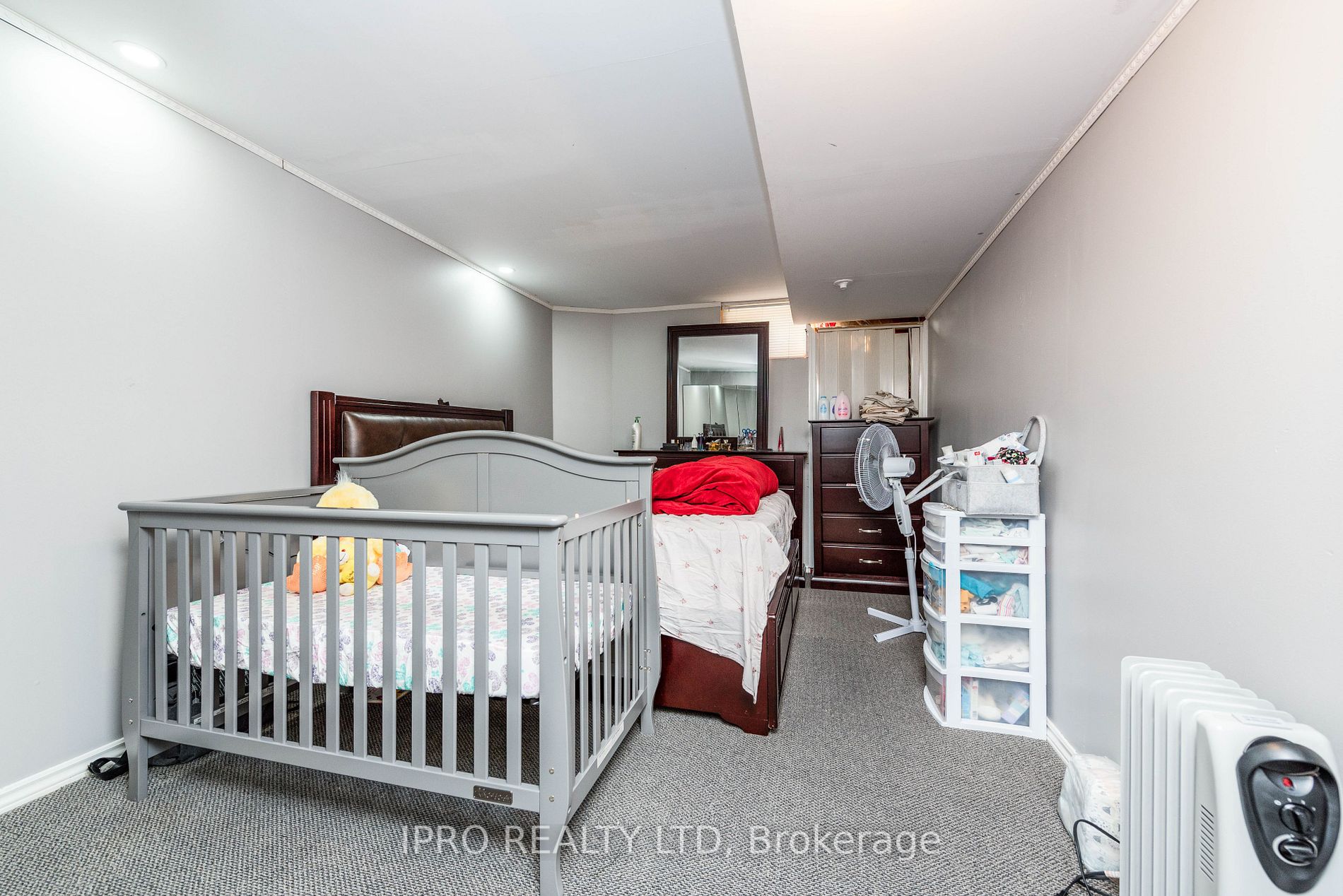 41 Fallstar Cres