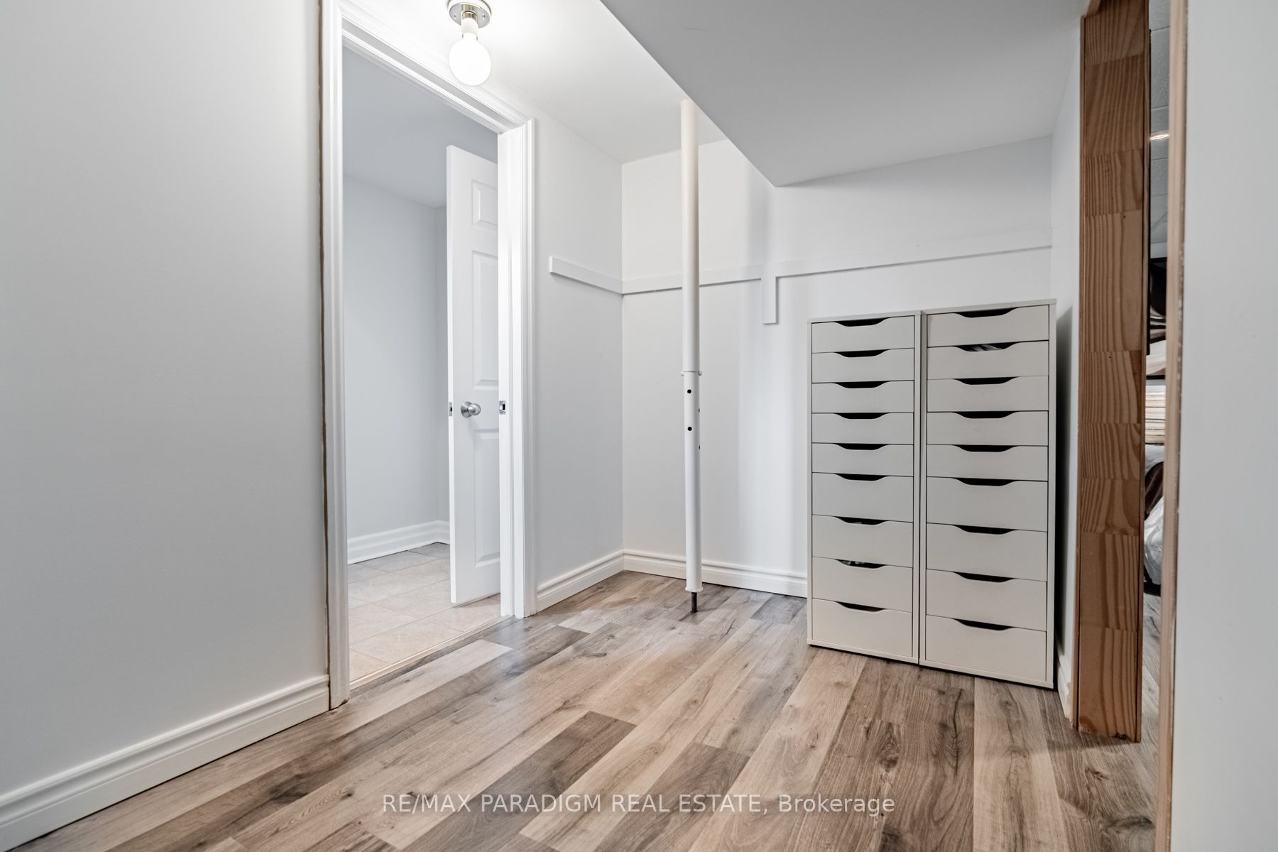 17 Rockfield Dr