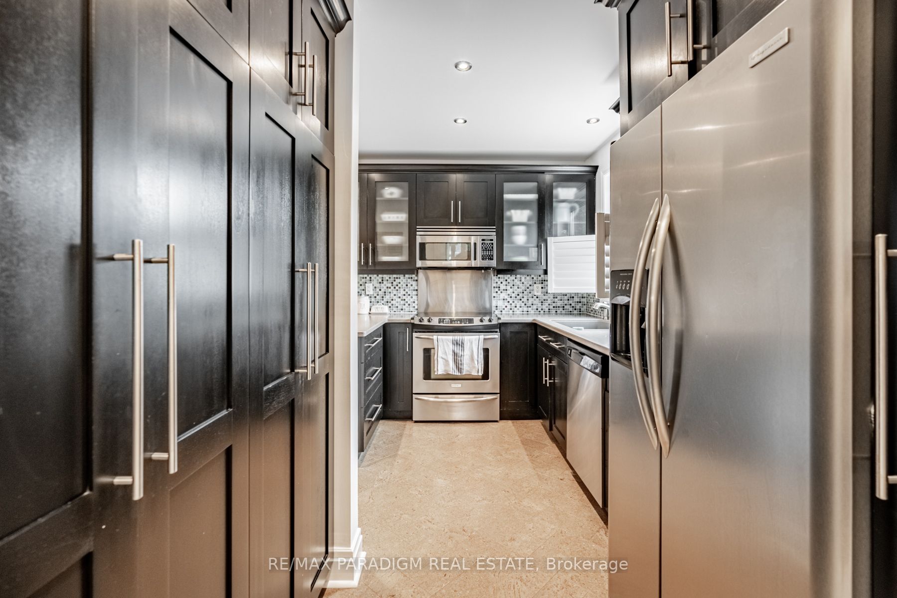 17 Rockfield Dr