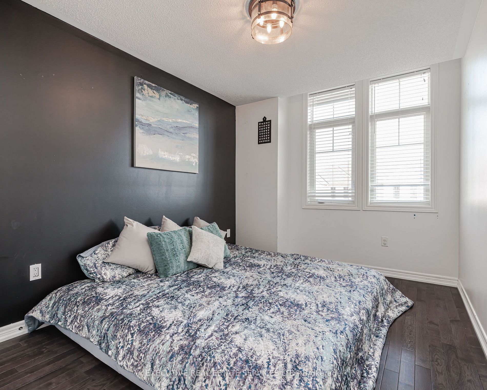 Listing W6732132 - Large Photo # 28