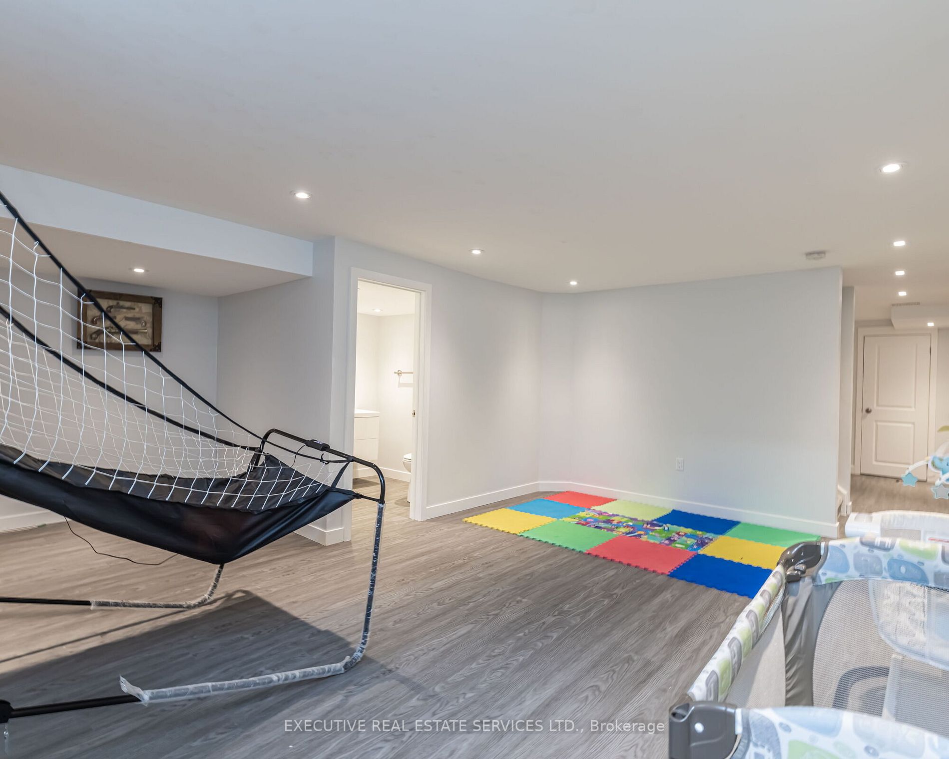 Listing W6732132 - Large Photo # 35