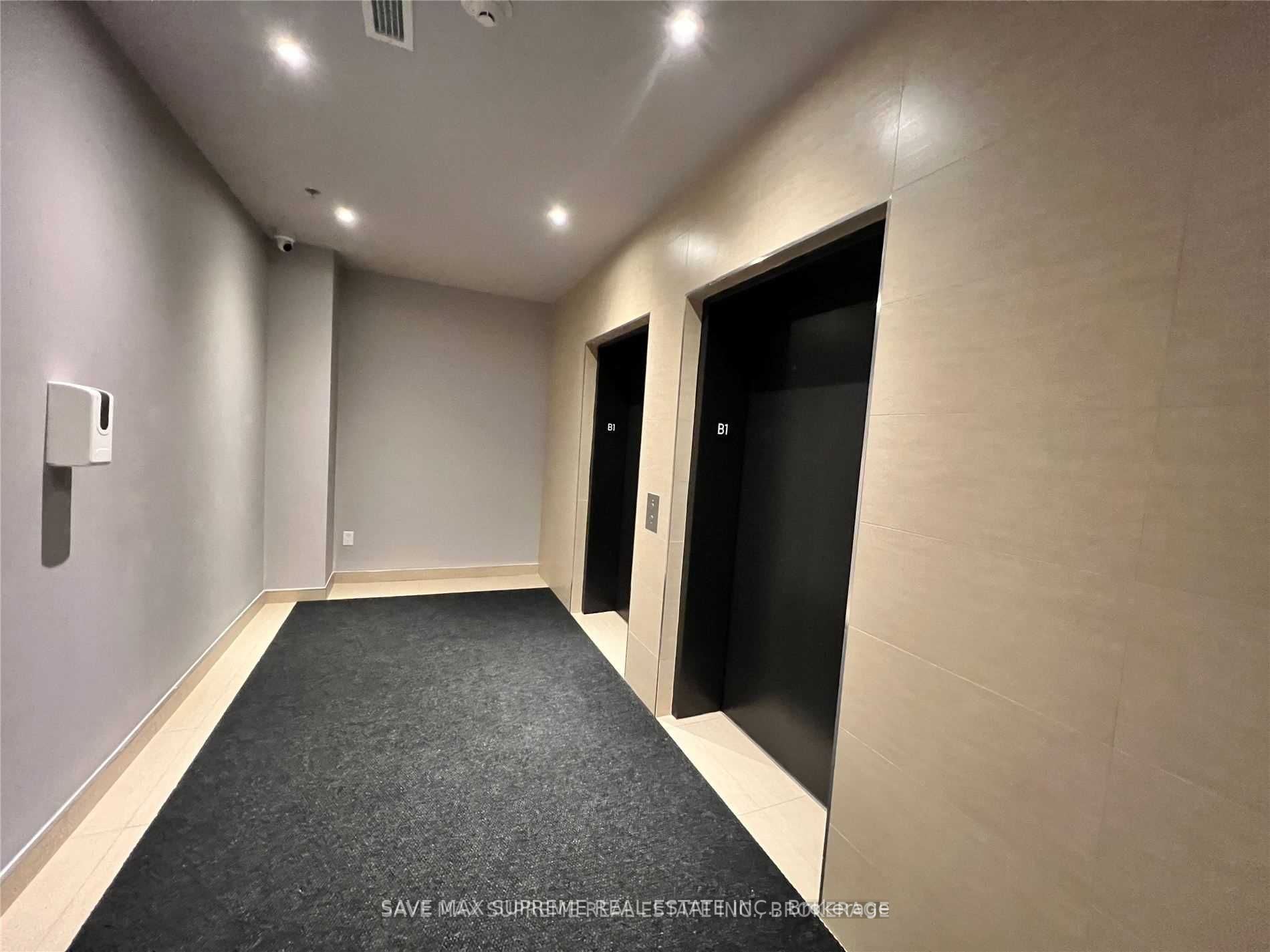 Listing W6732478 - Large Photo # 2