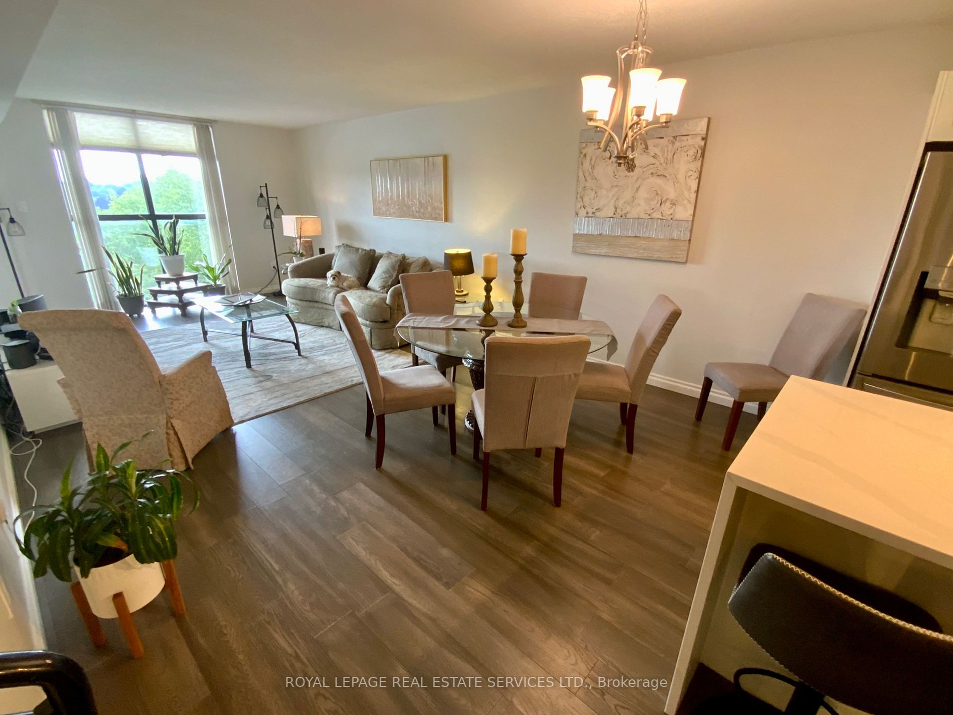 102 Bronte Road, #411