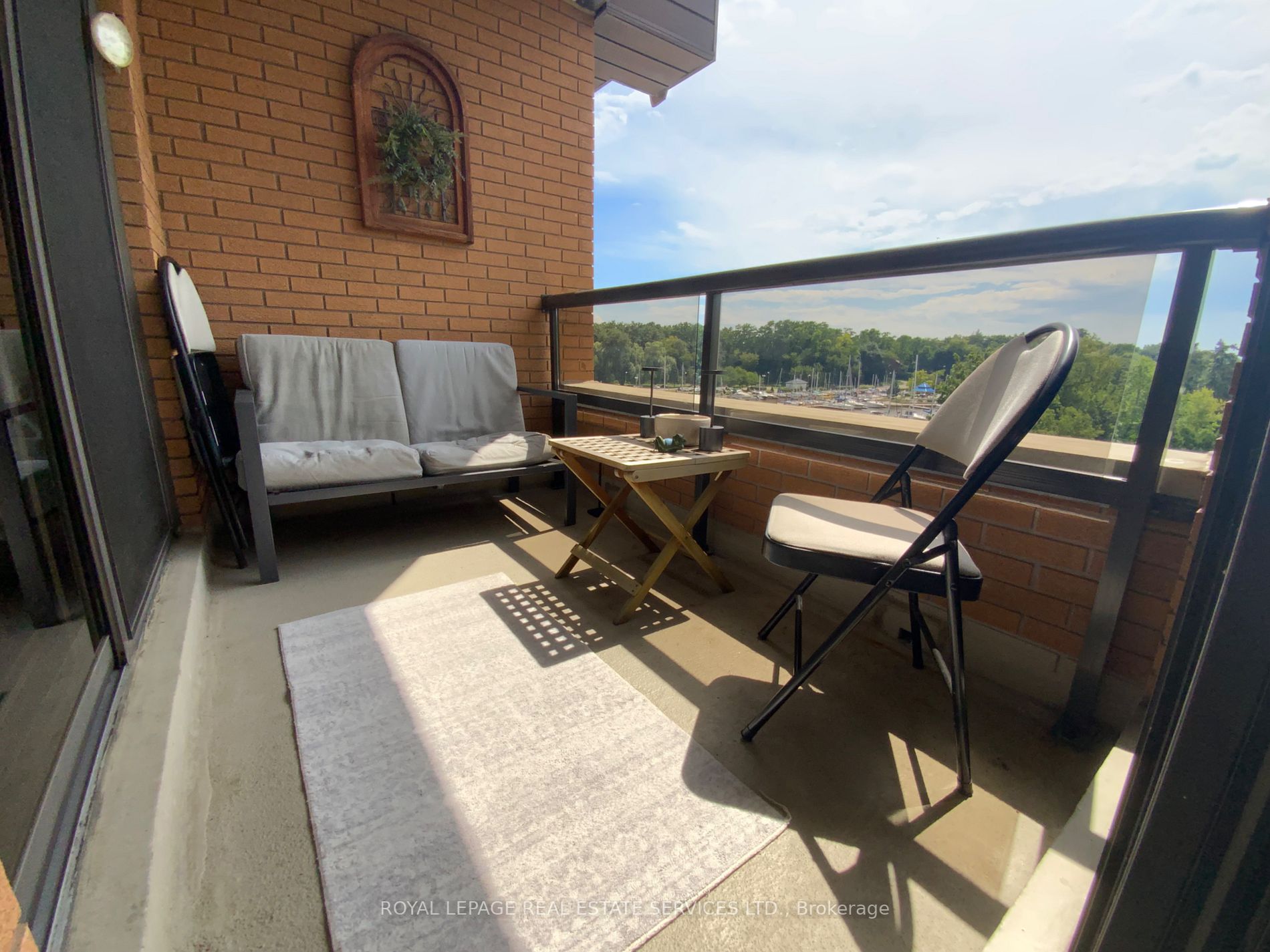 102 Bronte Road, #411