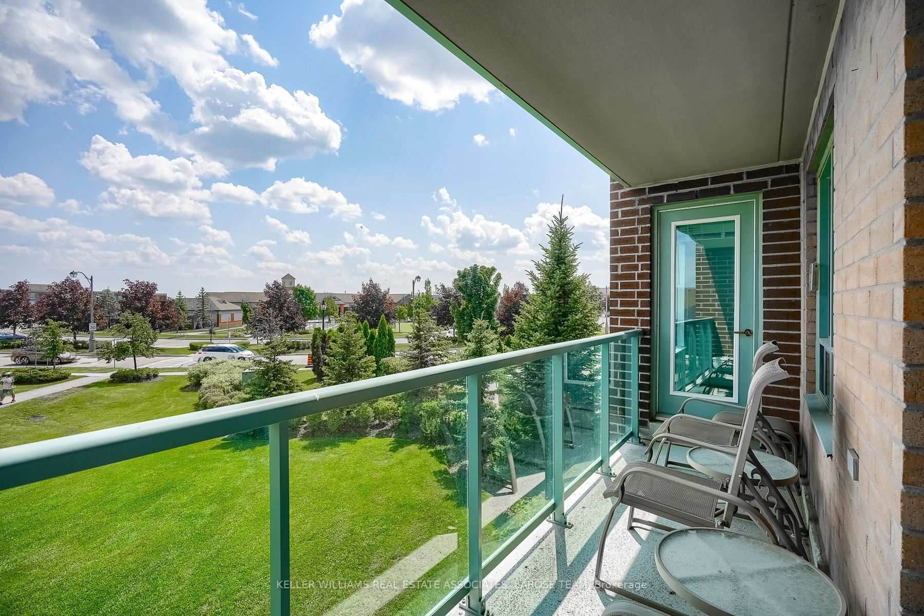 65 Via Rosedale, #205