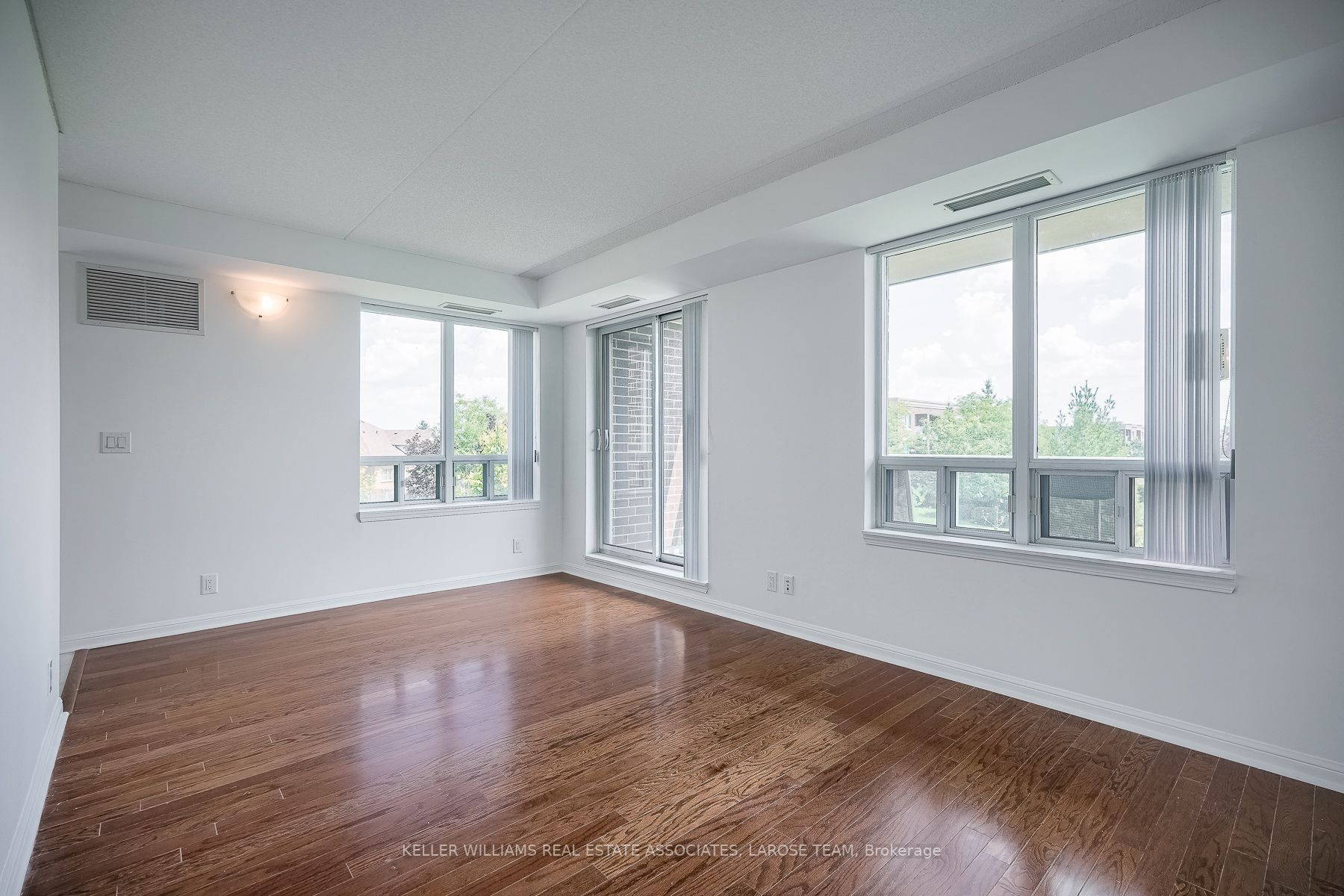 65 Via Rosedale, #205