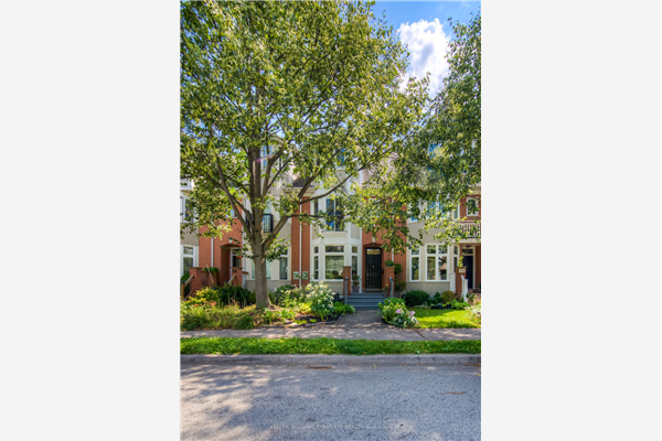 52 The Greenery, Oakville