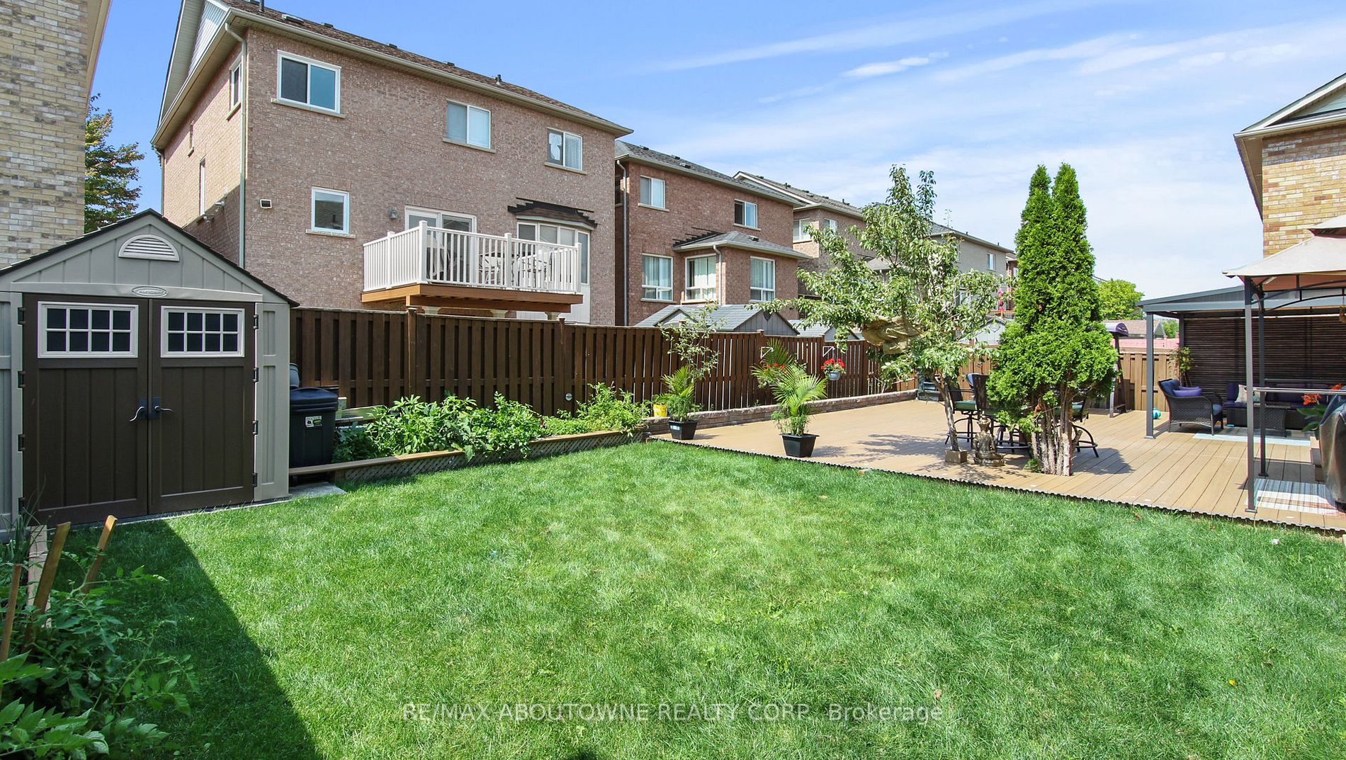 24 Harthill Crt N