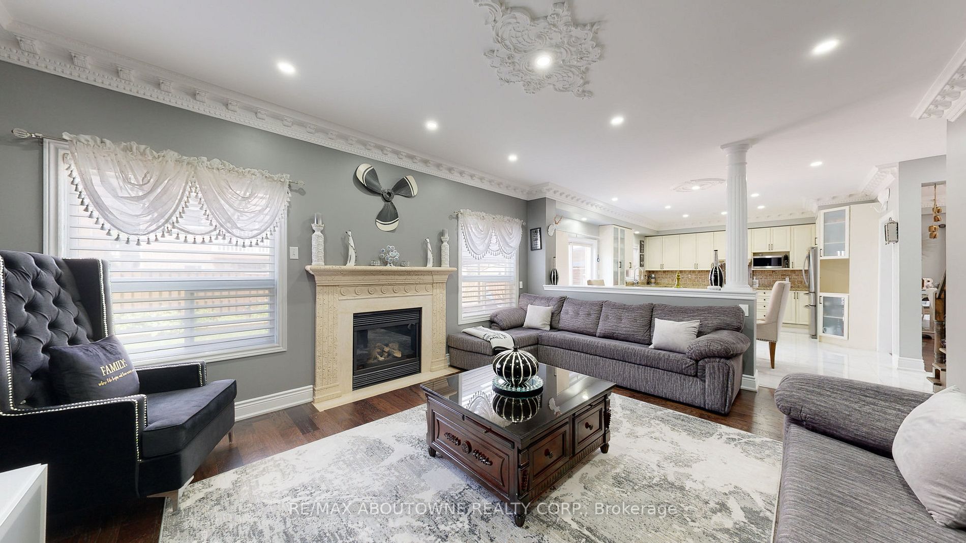 24 Harthill Crt N