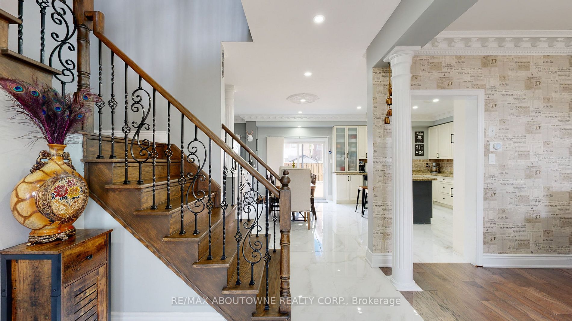 24 Harthill Crt N