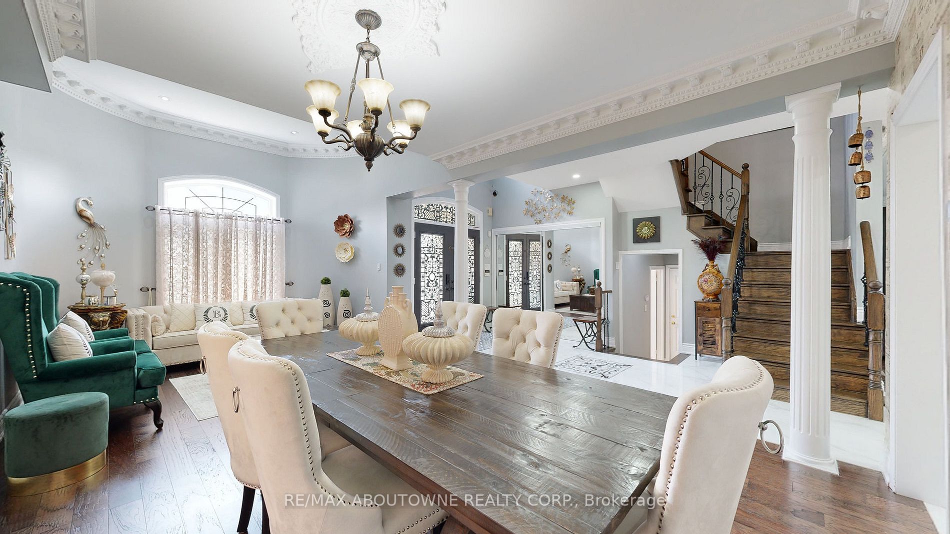 24 Harthill Crt N