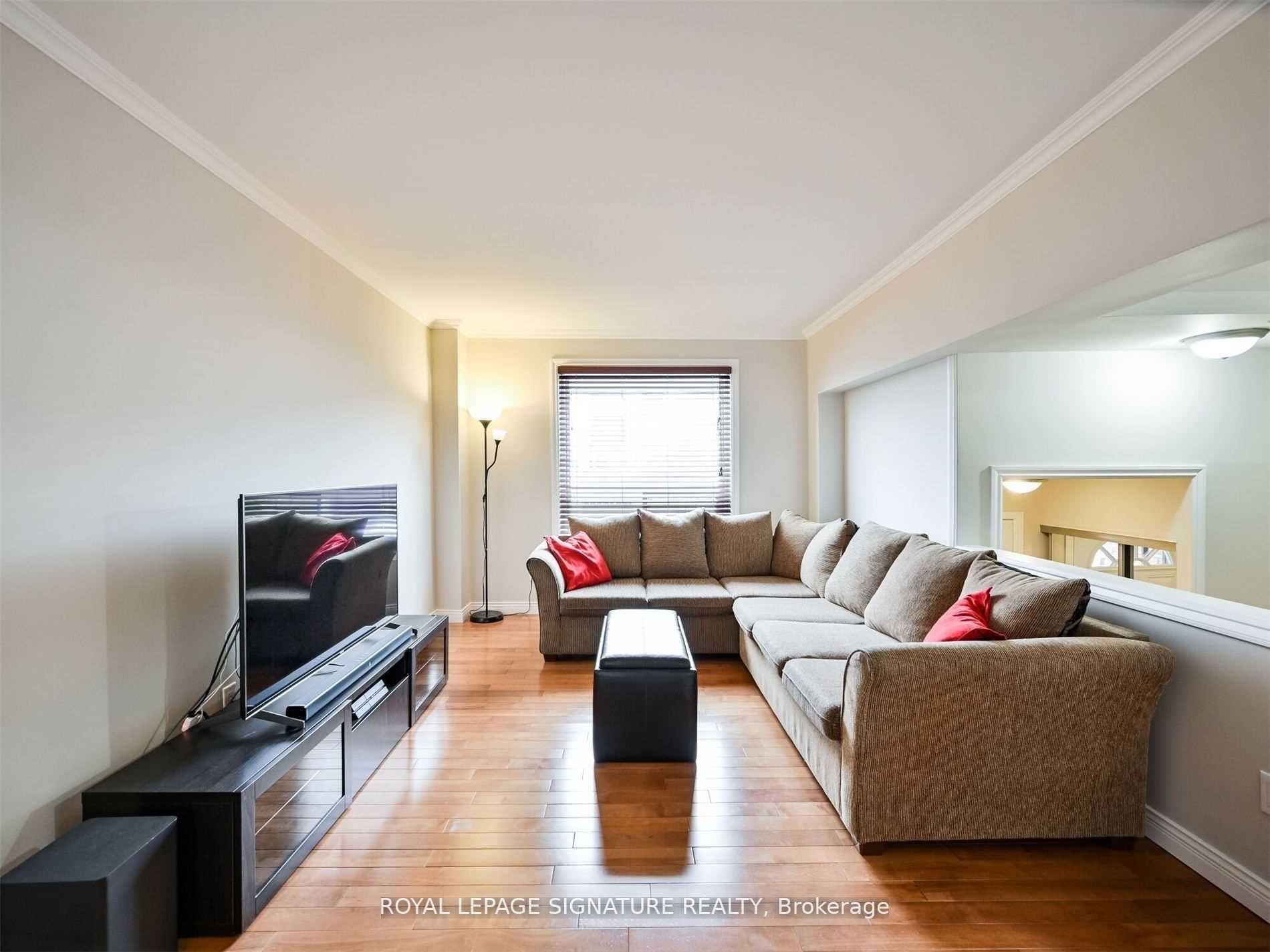 1221 Dundix Rd, #101