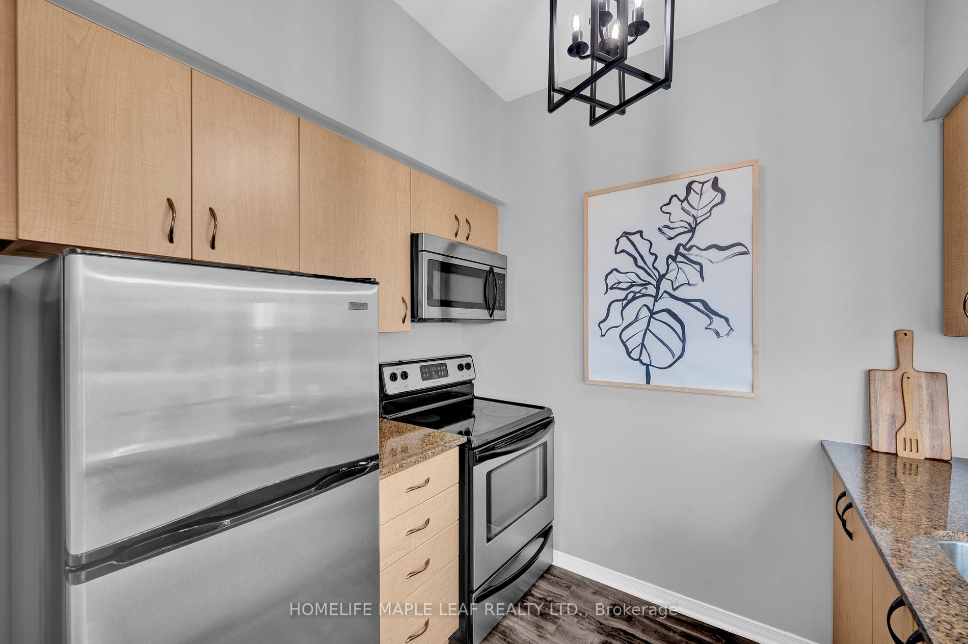 215 Queen St E, #1401