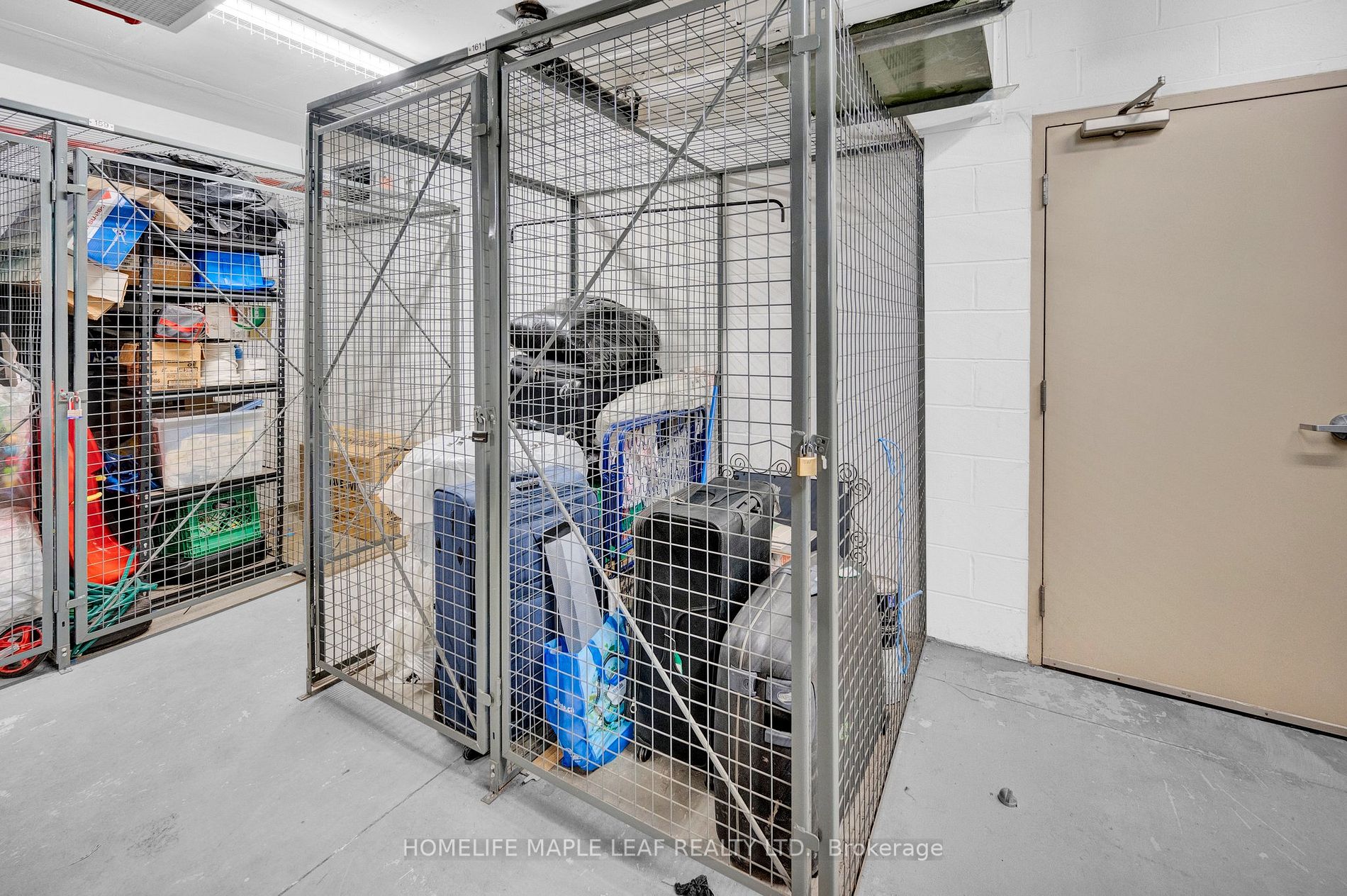215 Queen St E, #1401