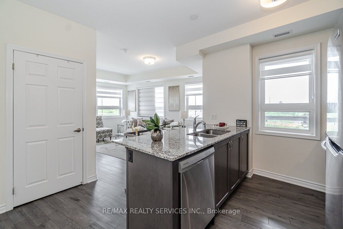 200 Lagerfeld Dr, #210