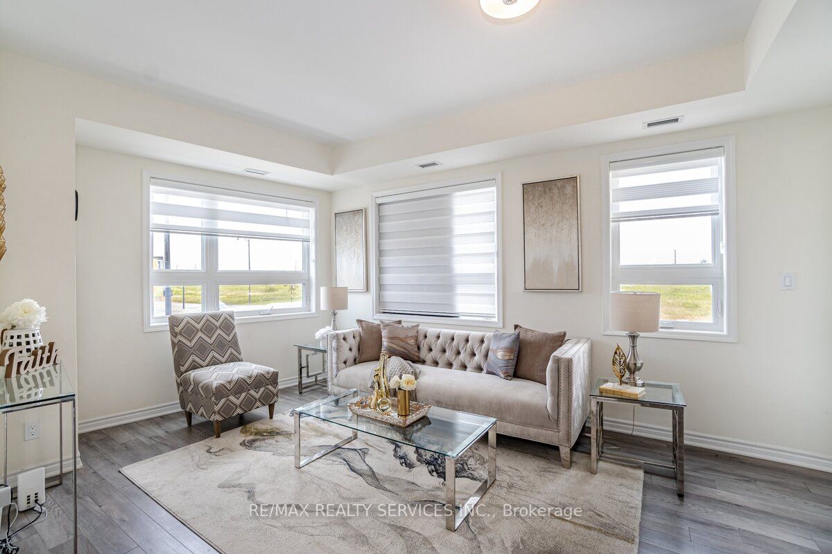 200 Lagerfeld Dr, #210