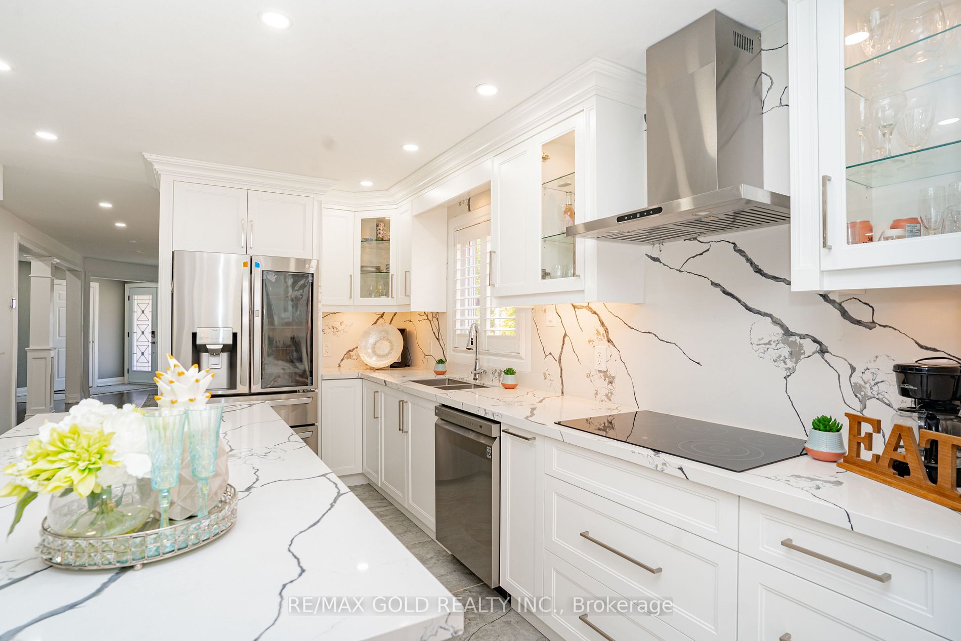 20 Nipigon Crt