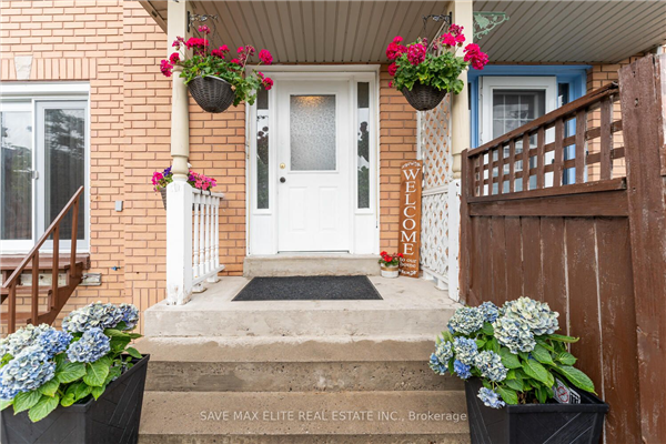 81 Desert Sand Dr, Brampton