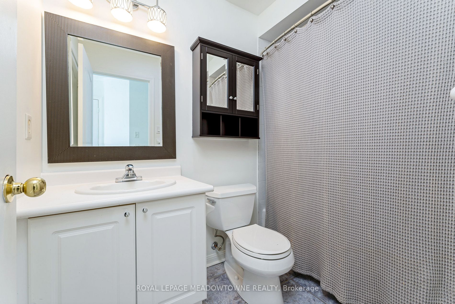 52 Atwood Ave