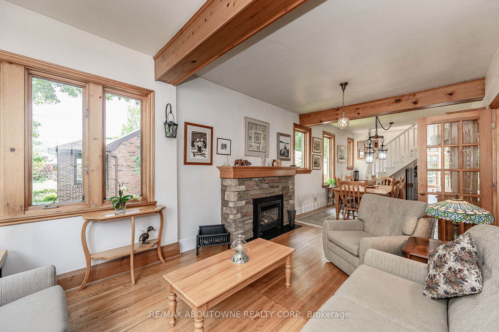 32 Wenonah Dr