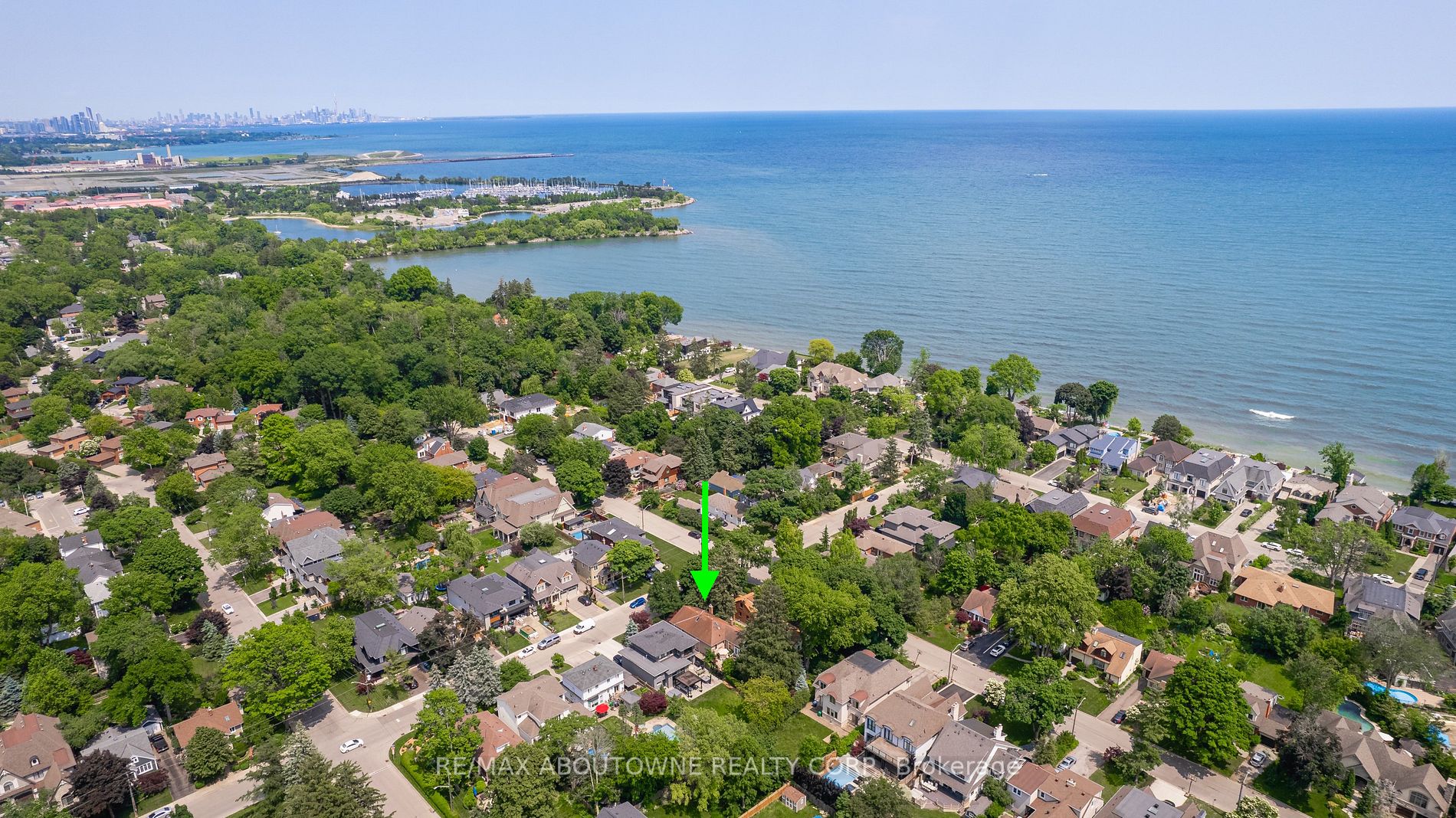 32 Wenonah Dr
