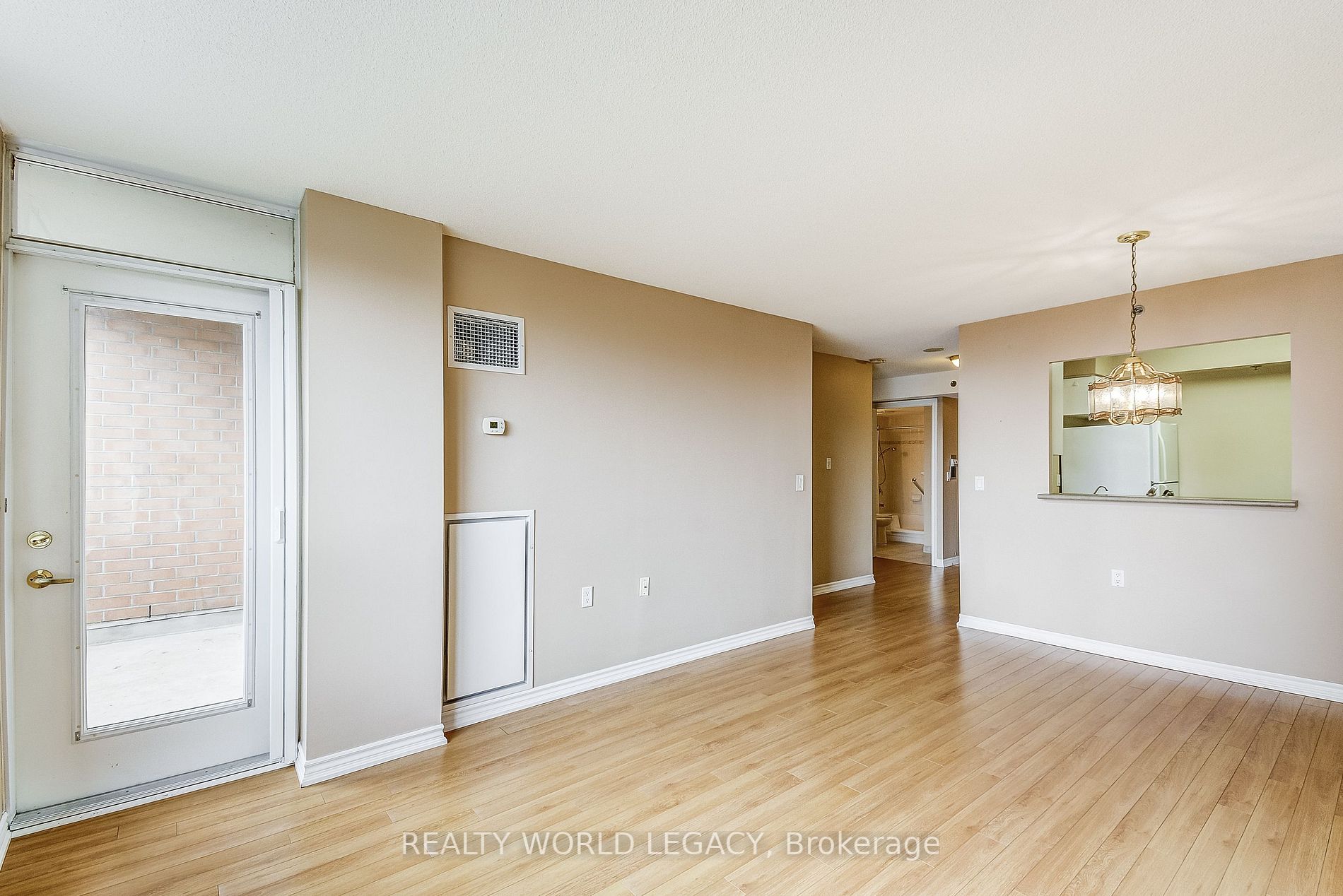 Listing W6734768 - Large Photo # 17