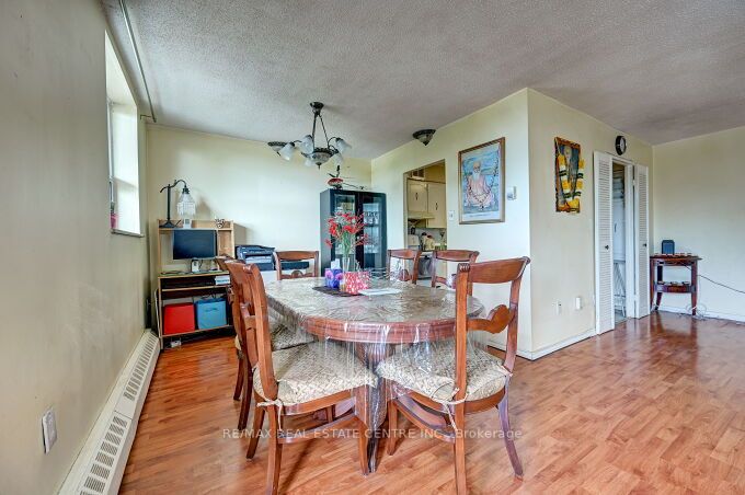3577 Derry Rd E, #311