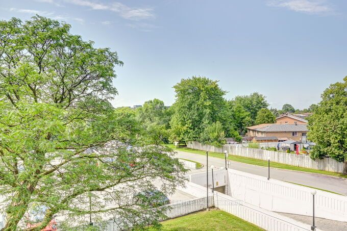 3577 Derry Rd E, #311
