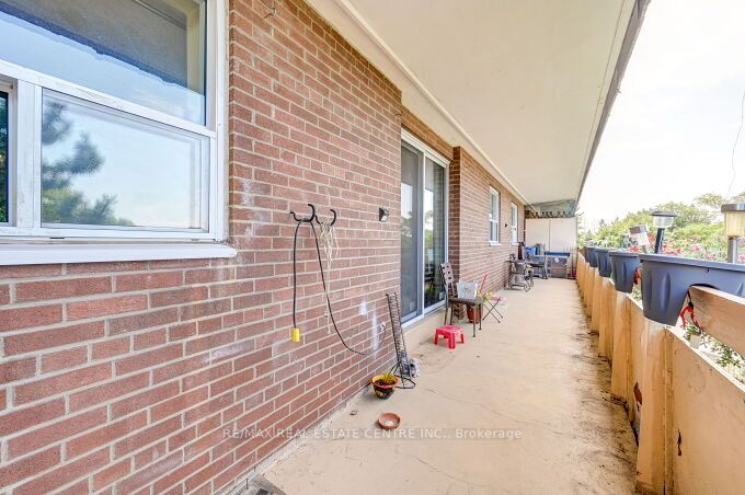 3577 Derry Rd E, #311
