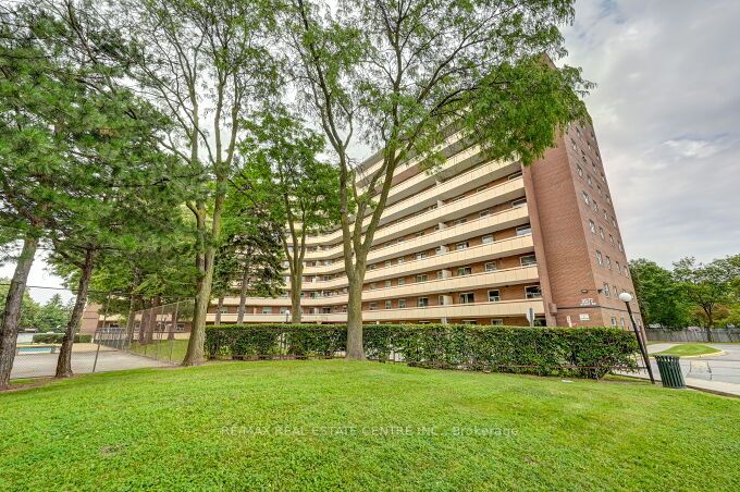 3577 Derry Rd E, #311