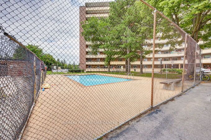 3577 Derry Rd E, #311