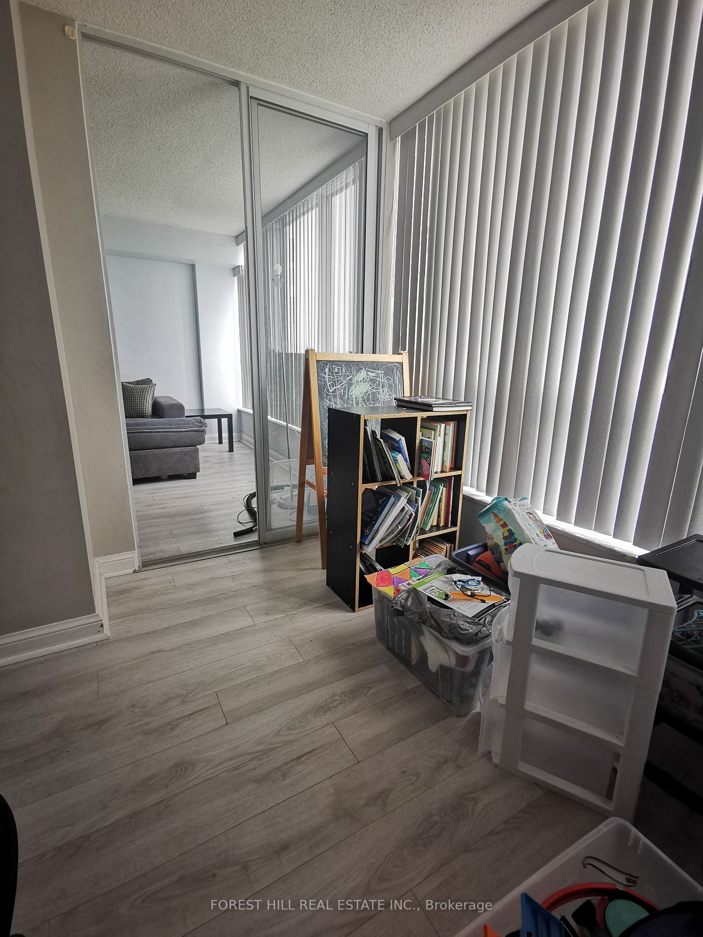 22 Hanover Rd, #1403