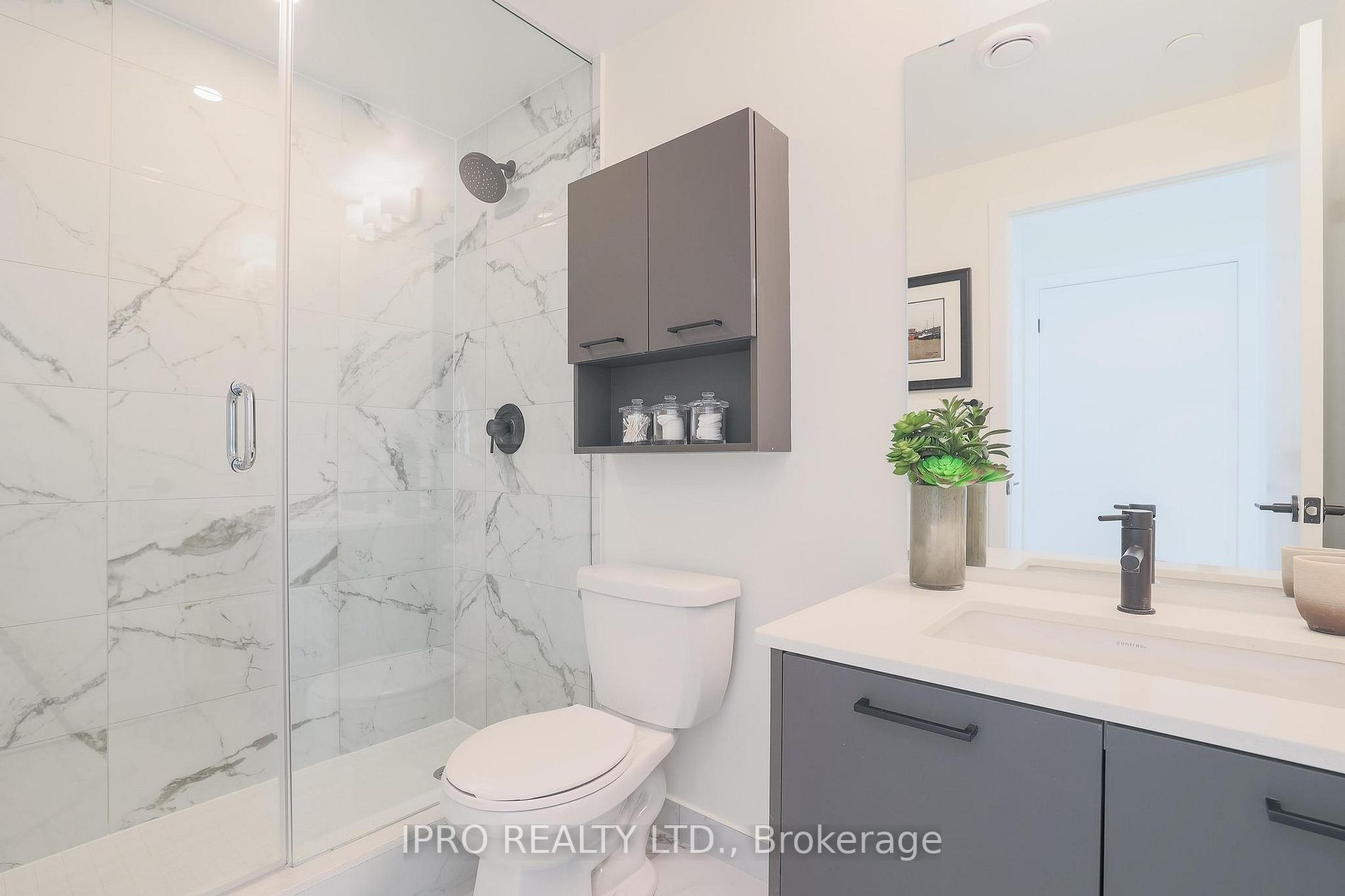 2300 St. Clair Ave W, #915