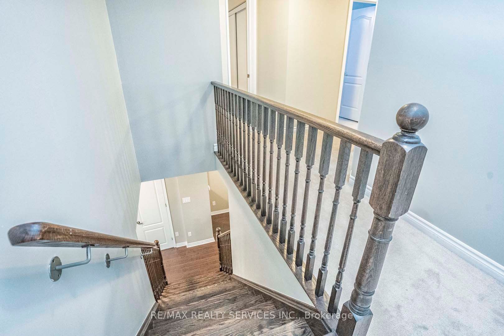 8 Billiter Rd