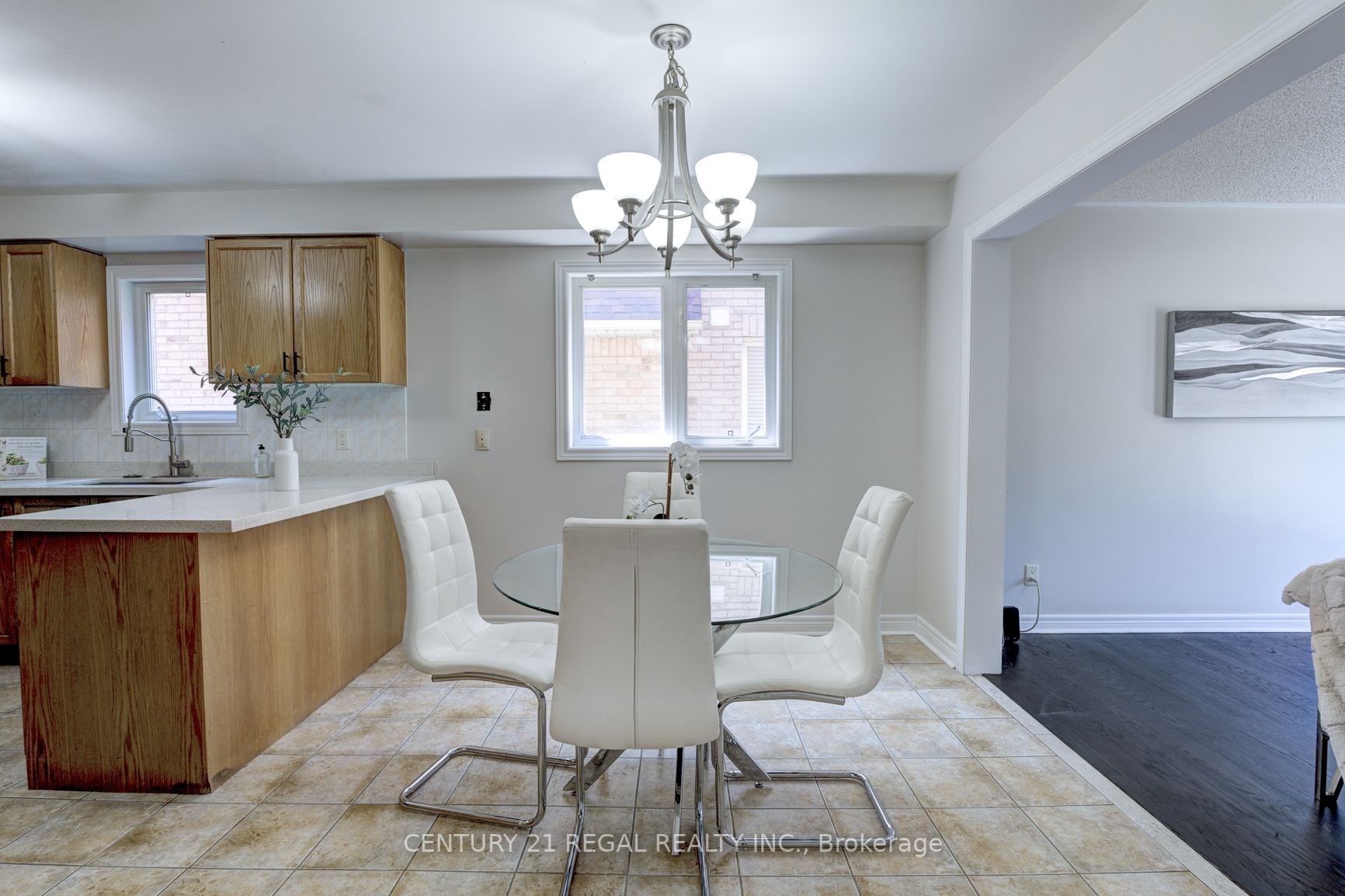 25 Sweet Briar Lane